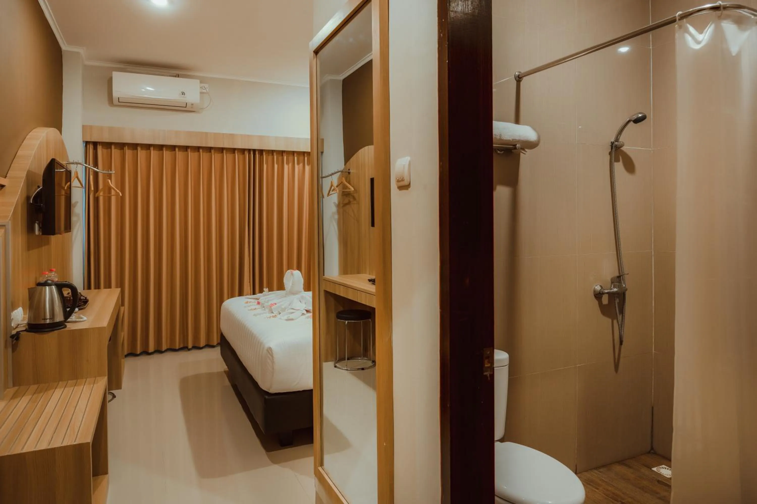 Bedroom, Bed in panfila hotel