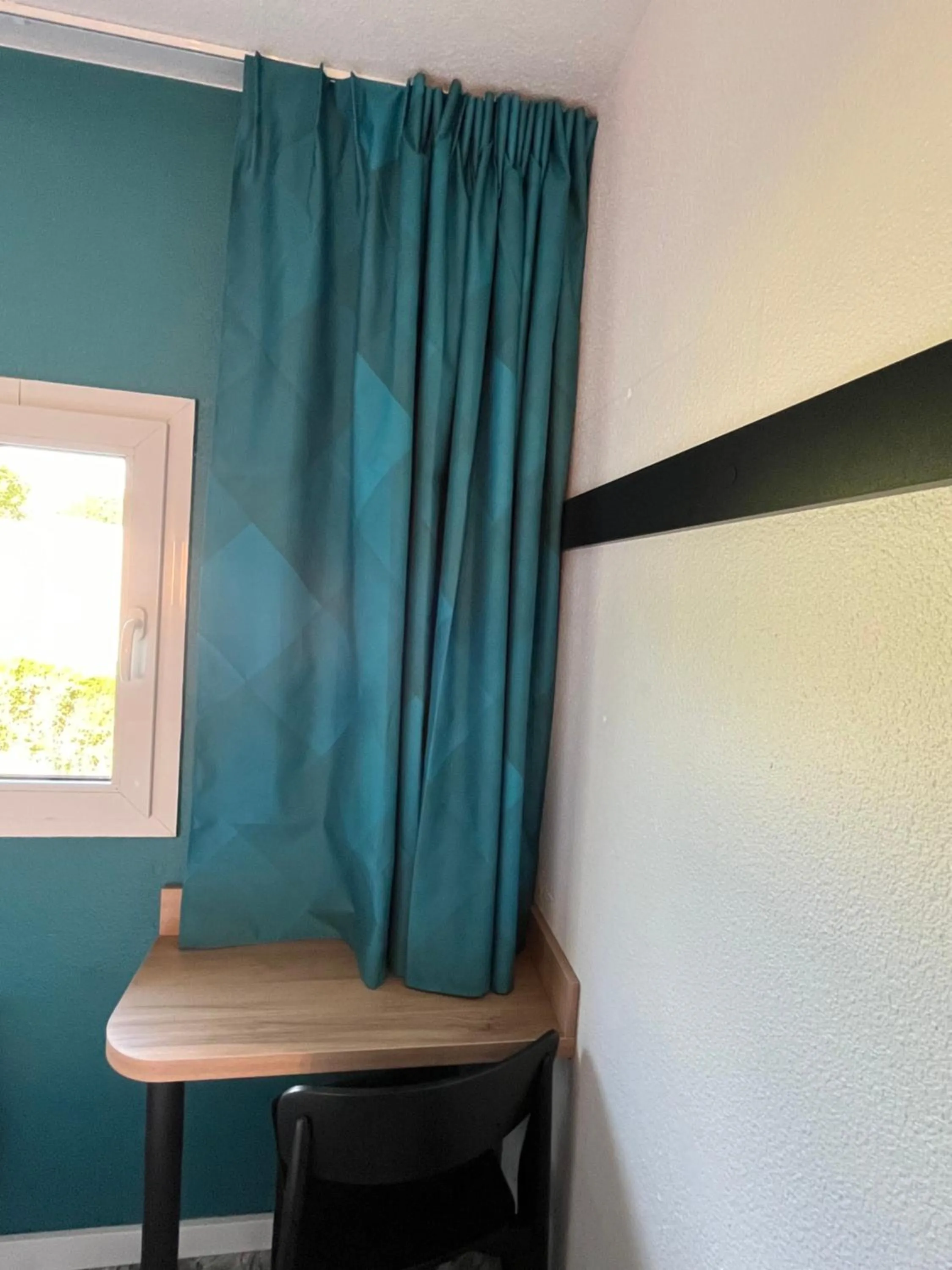 TV/Entertainment Center in ibis Budget Liege