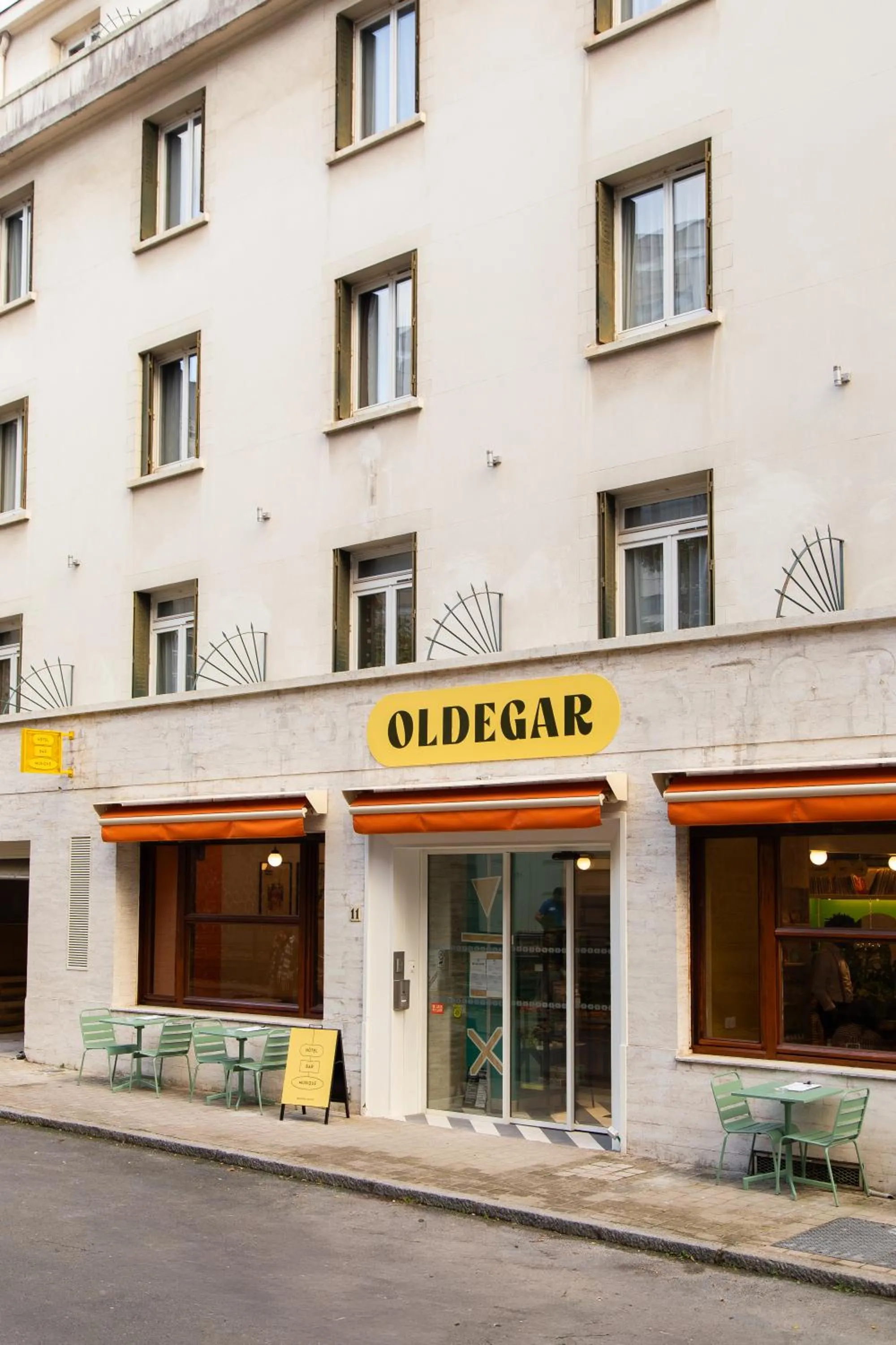 Property building in OLDEGAR Hôtel