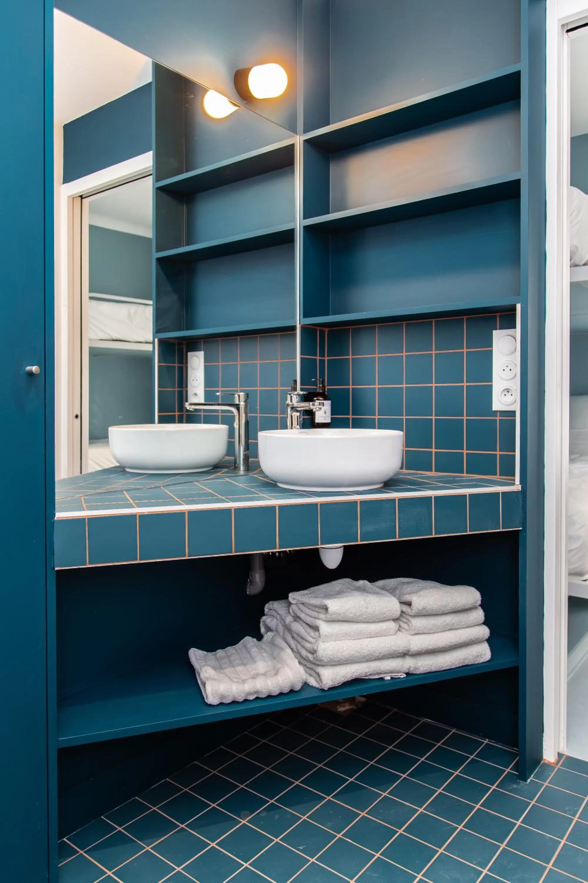 Bathroom in OLDEGAR Hôtel