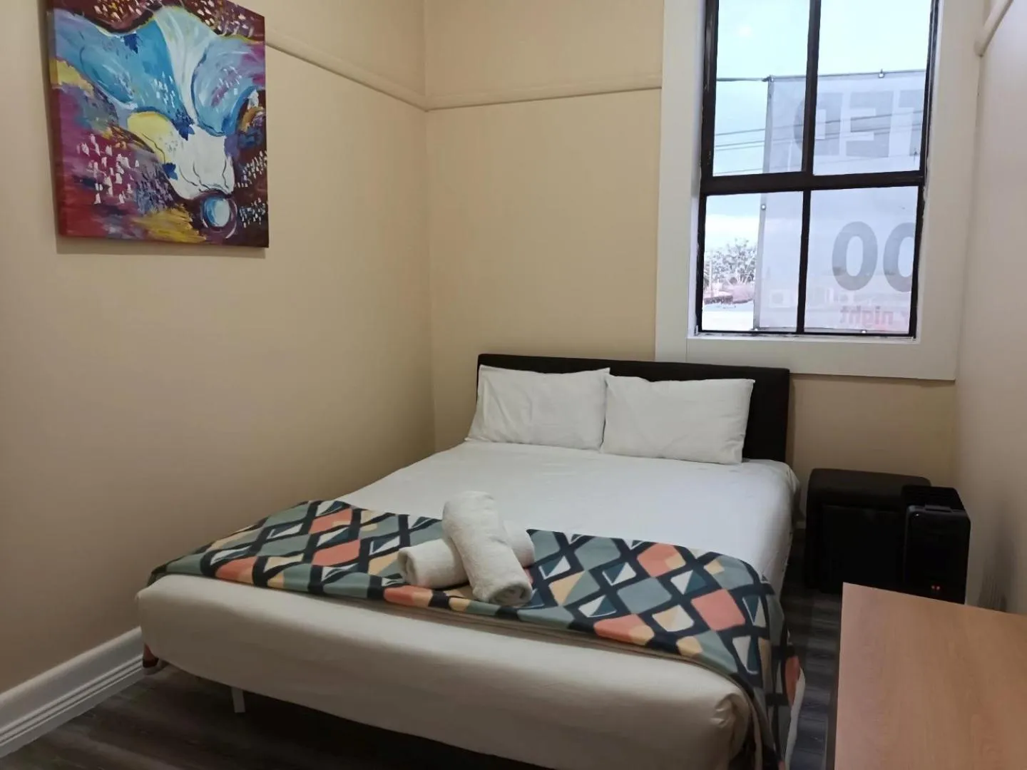 Bedroom, Bed in Albion Motel Finley