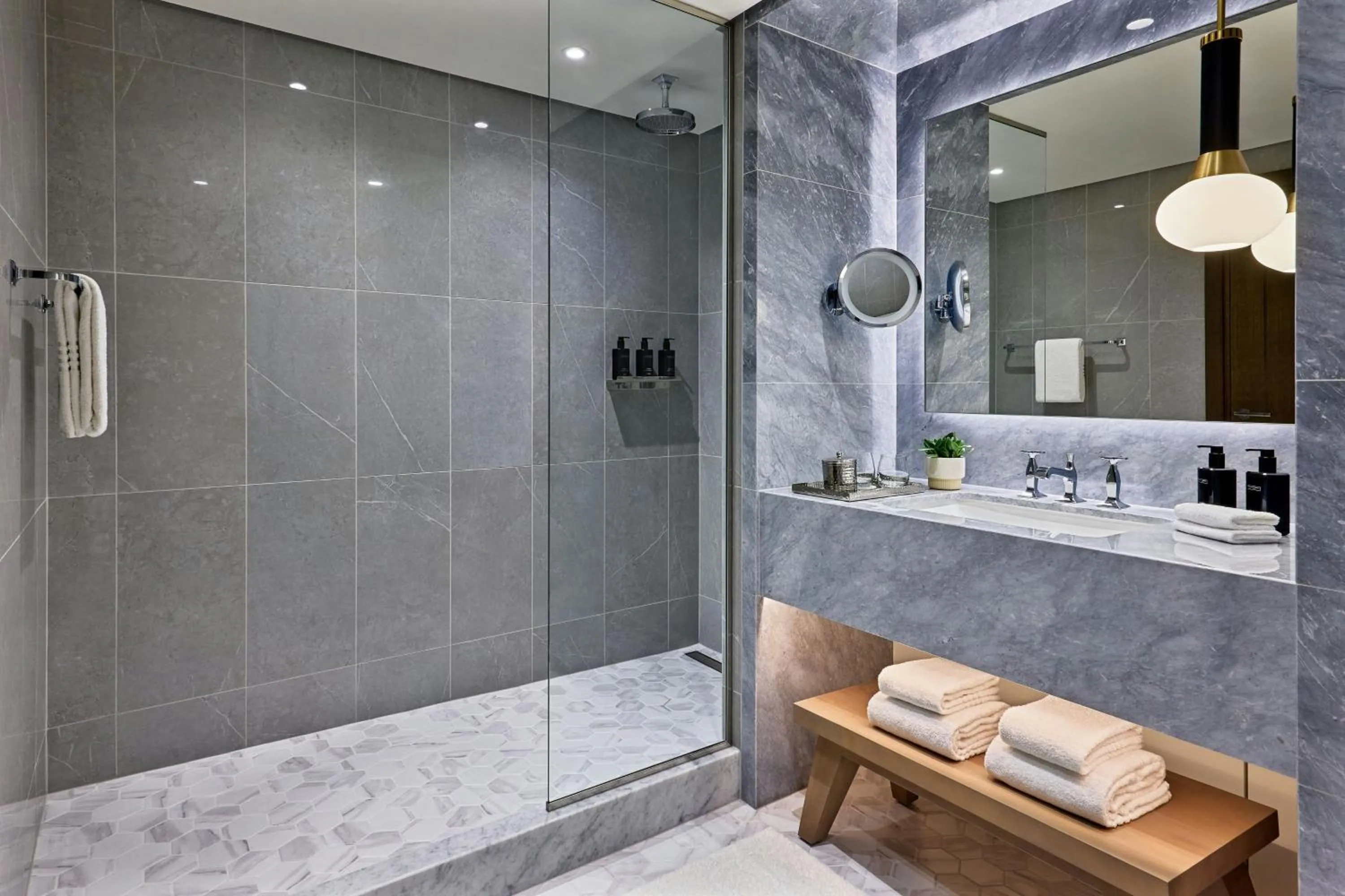 Photo of the whole room in Paris Marriott Champs Elysees Hotel