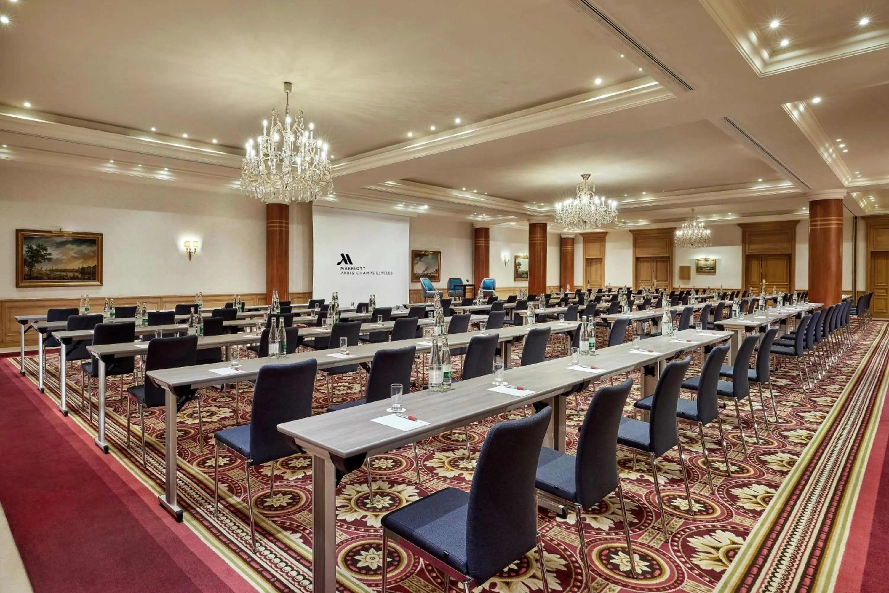 Meeting/conference room in Paris Marriott Champs Elysees Hotel