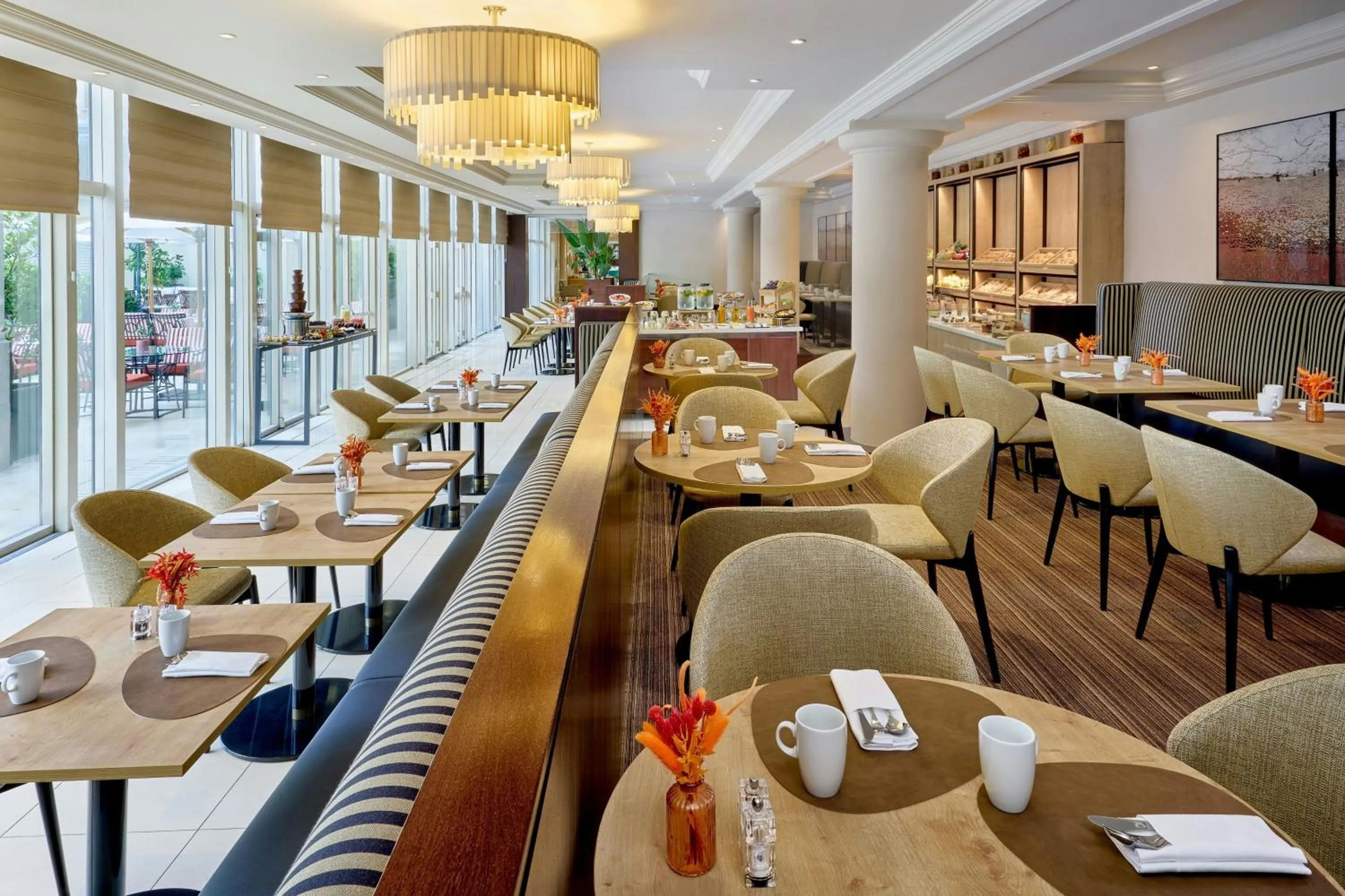 Restaurant/places to eat in Paris Marriott Champs Elysees Hotel