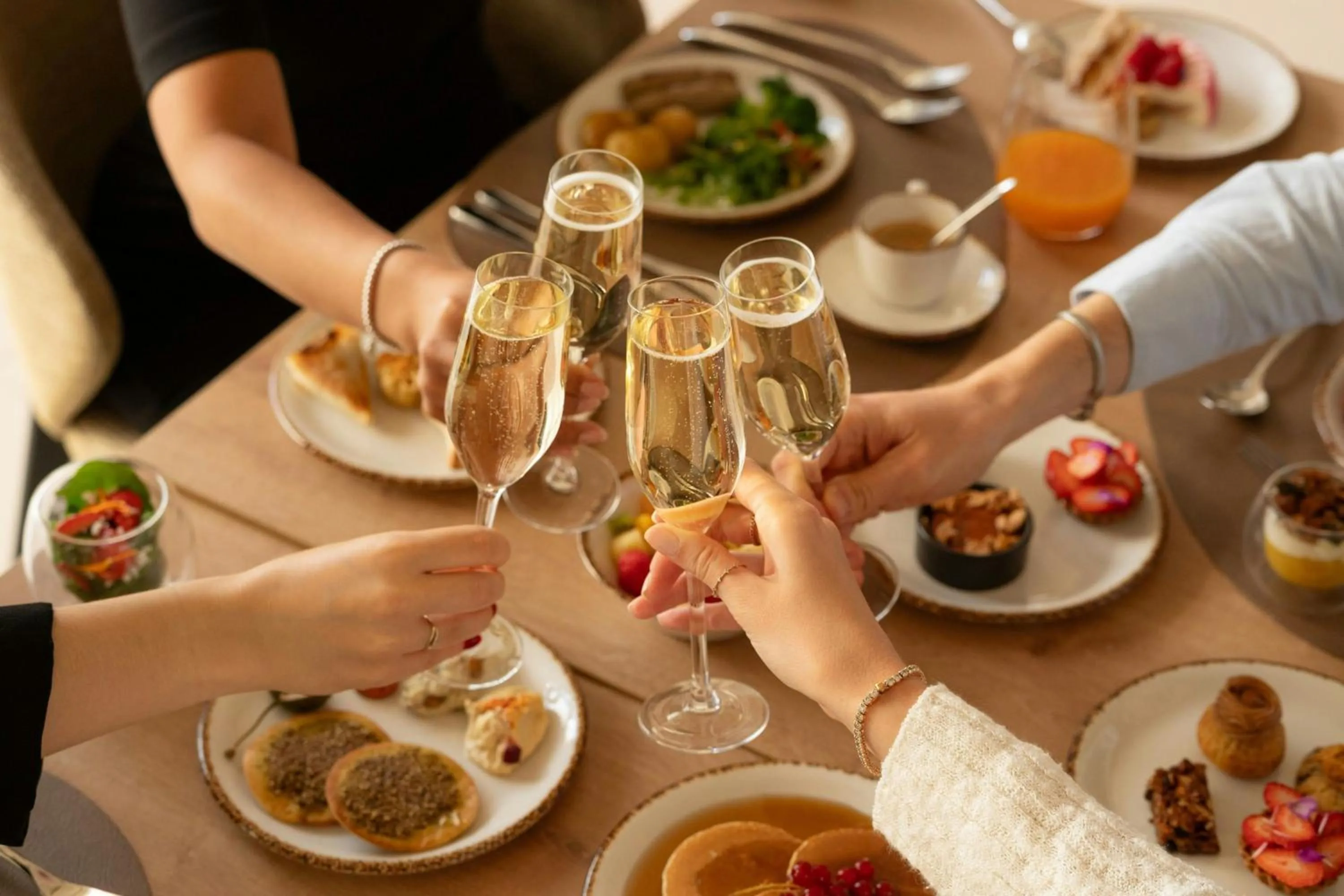 Restaurant/places to eat in Paris Marriott Champs Elysees Hotel