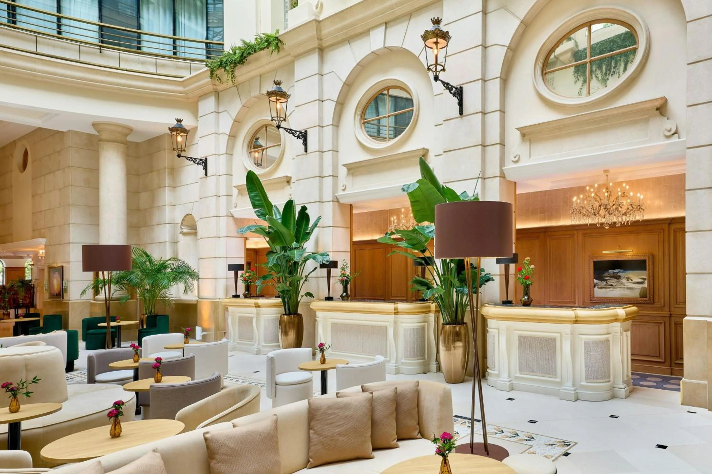 Lobby or reception in Paris Marriott Champs Elysees Hotel