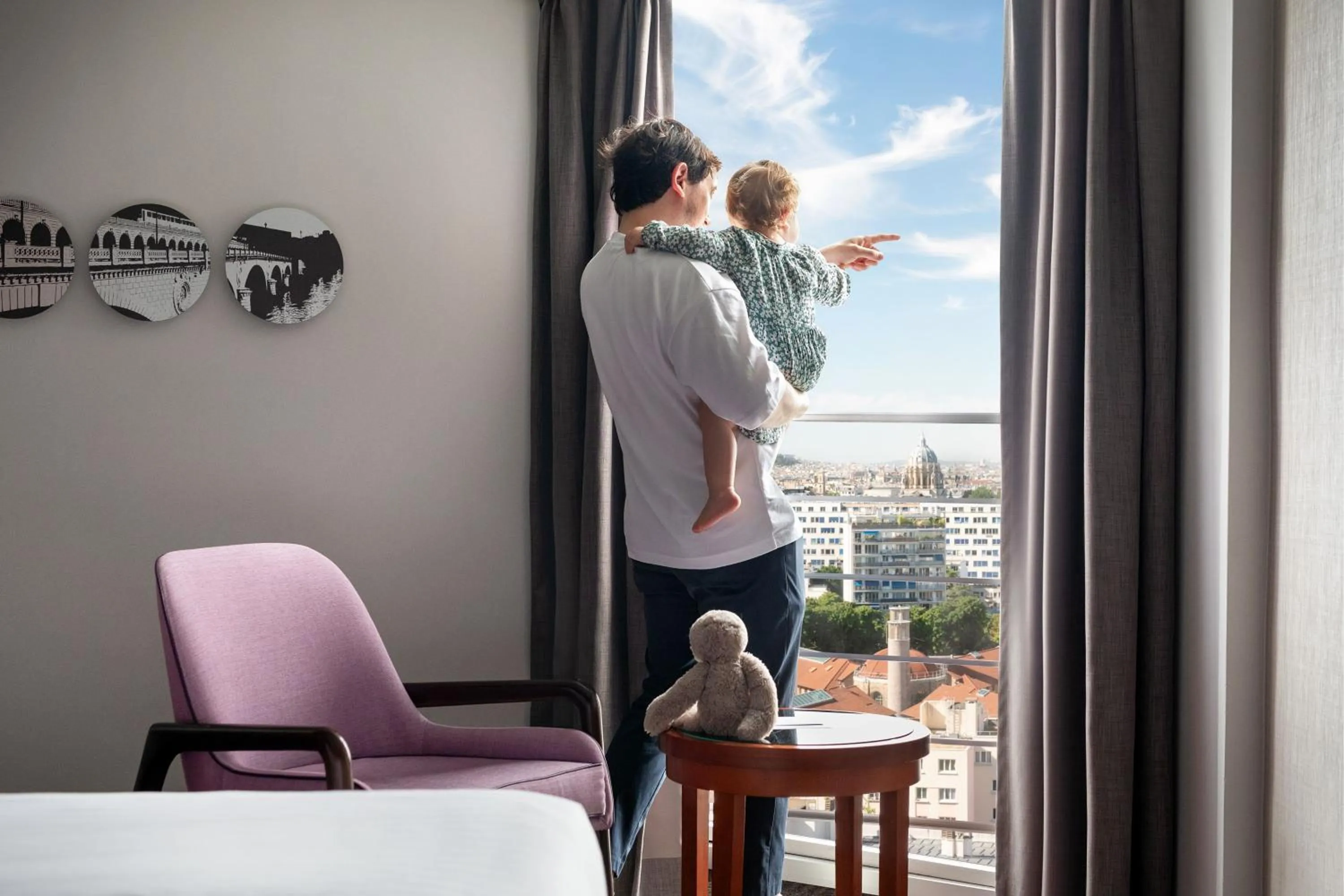 Photo of the whole room in Paris Marriott Rive Gauche Hotel & Conference Center