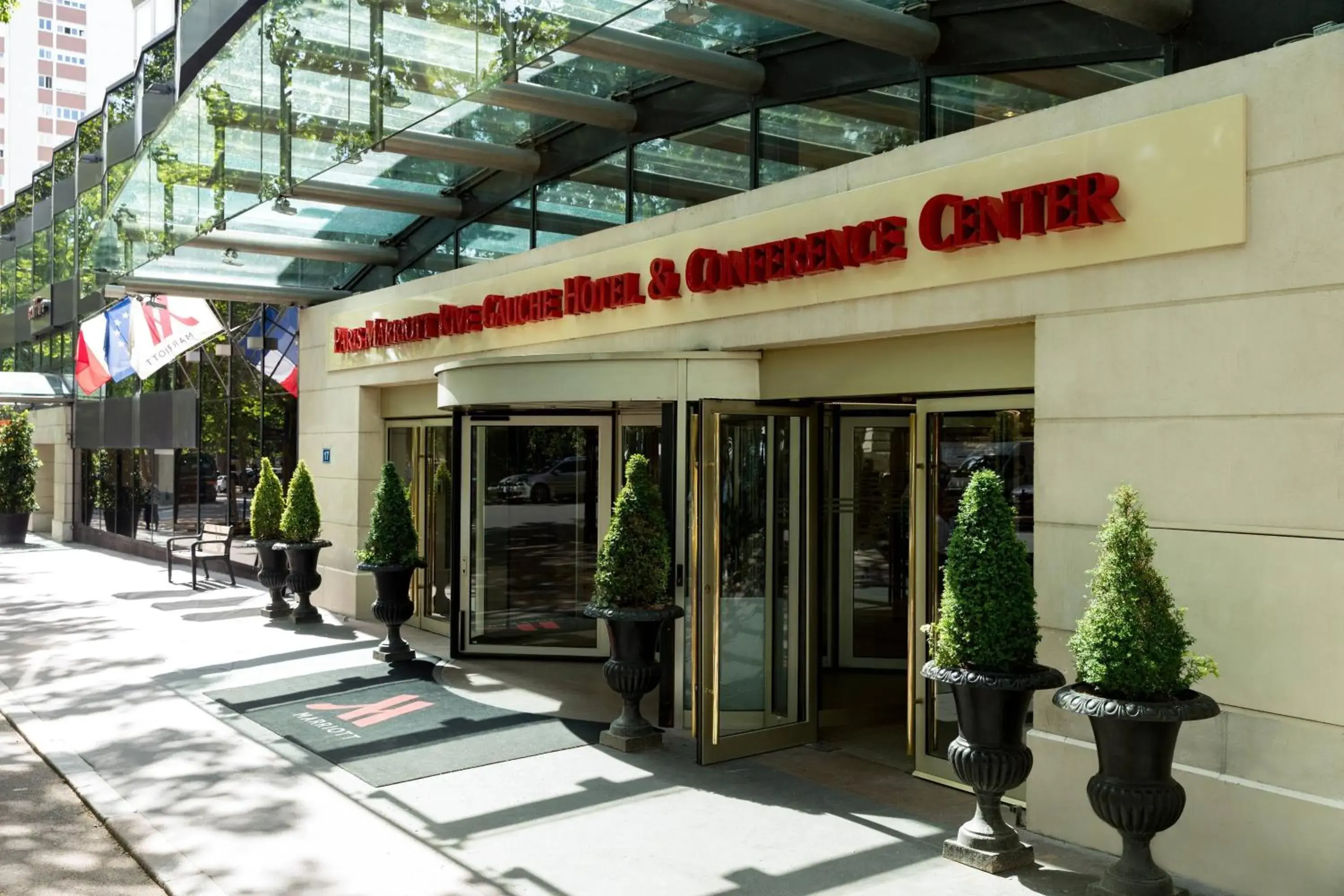 Property building in Paris Marriott Rive Gauche Hotel & Conference Center
