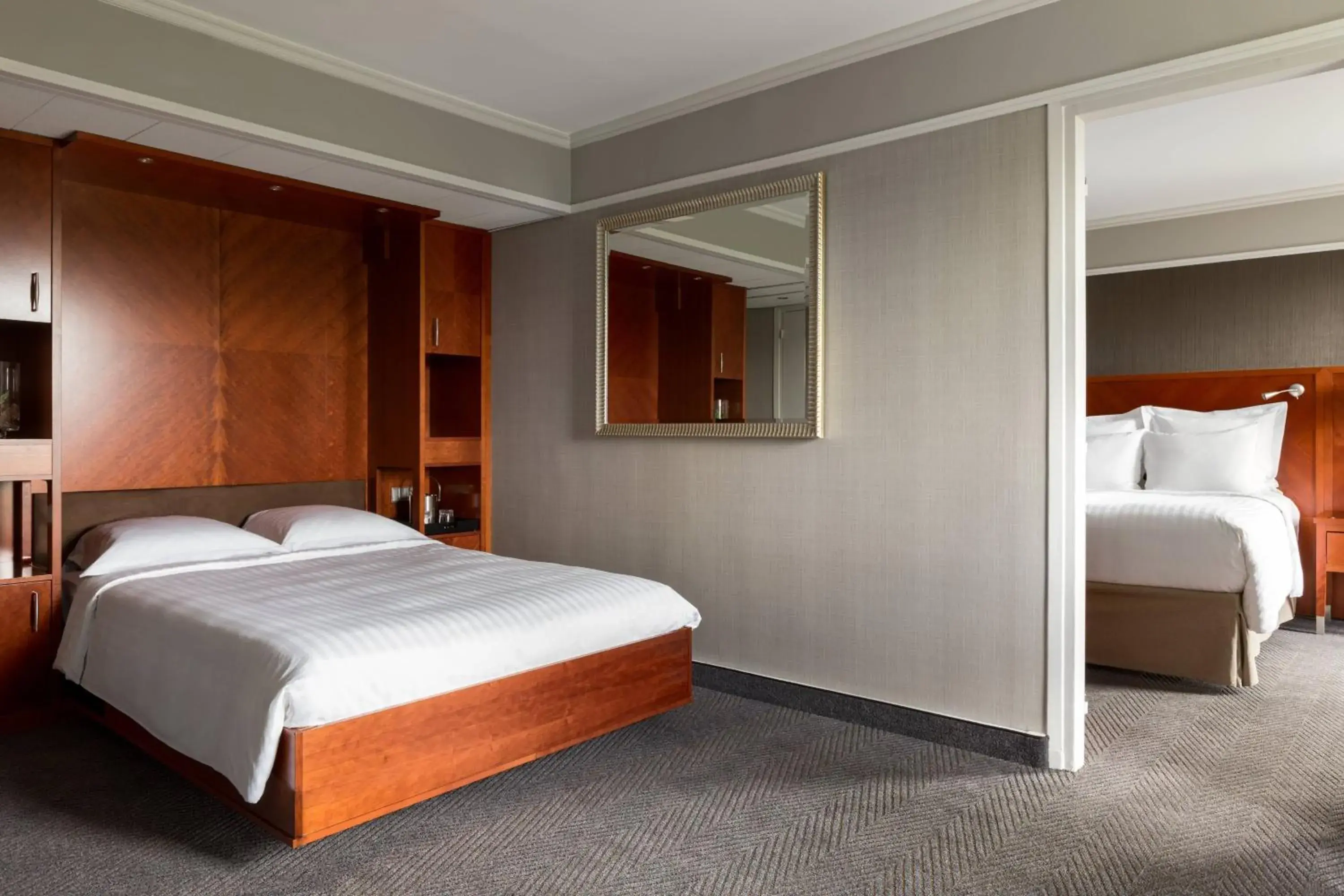 Photo of the whole room, Bed in Paris Marriott Rive Gauche Hotel & Conference Center