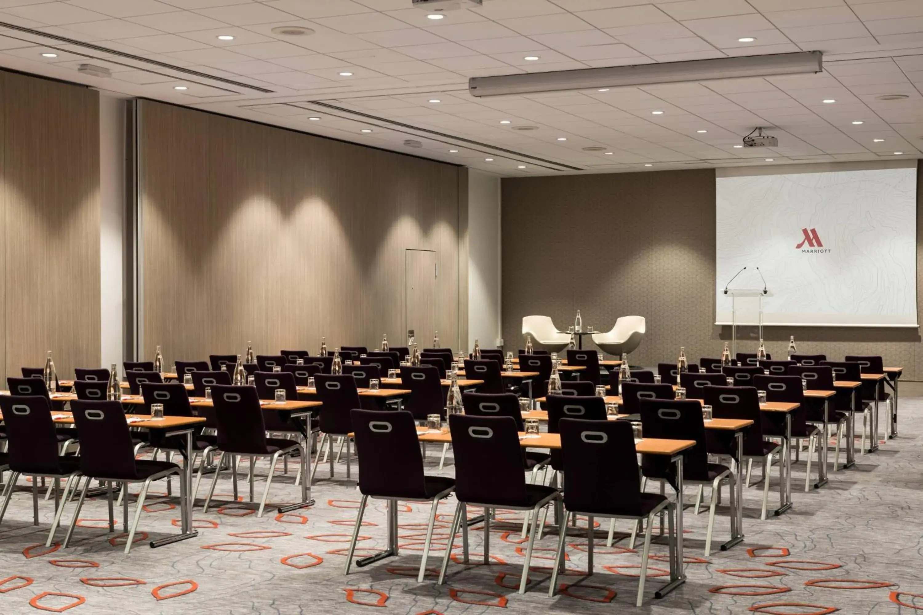 Meeting/conference room in Paris Marriott Rive Gauche Hotel & Conference Center