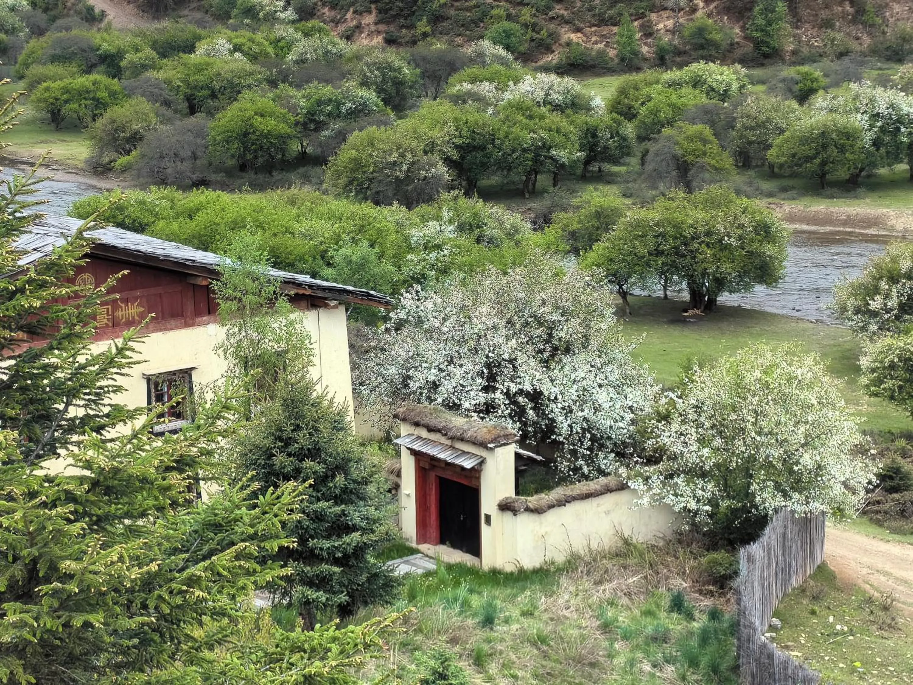 Property building in Banyan Tree Ringha