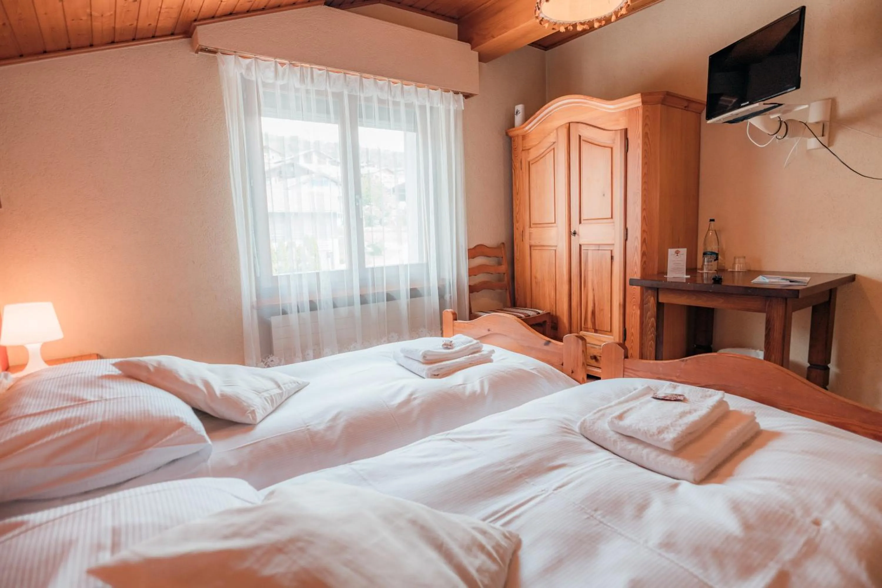 Photo of the whole room in Relais Fleuri