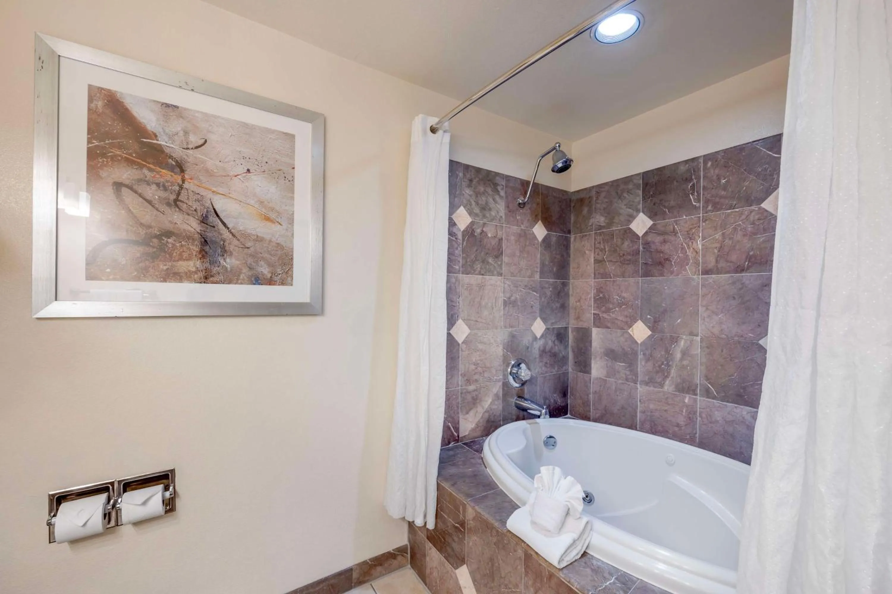 Bathroom in Best Western Plus Orchid Hotel & Suites