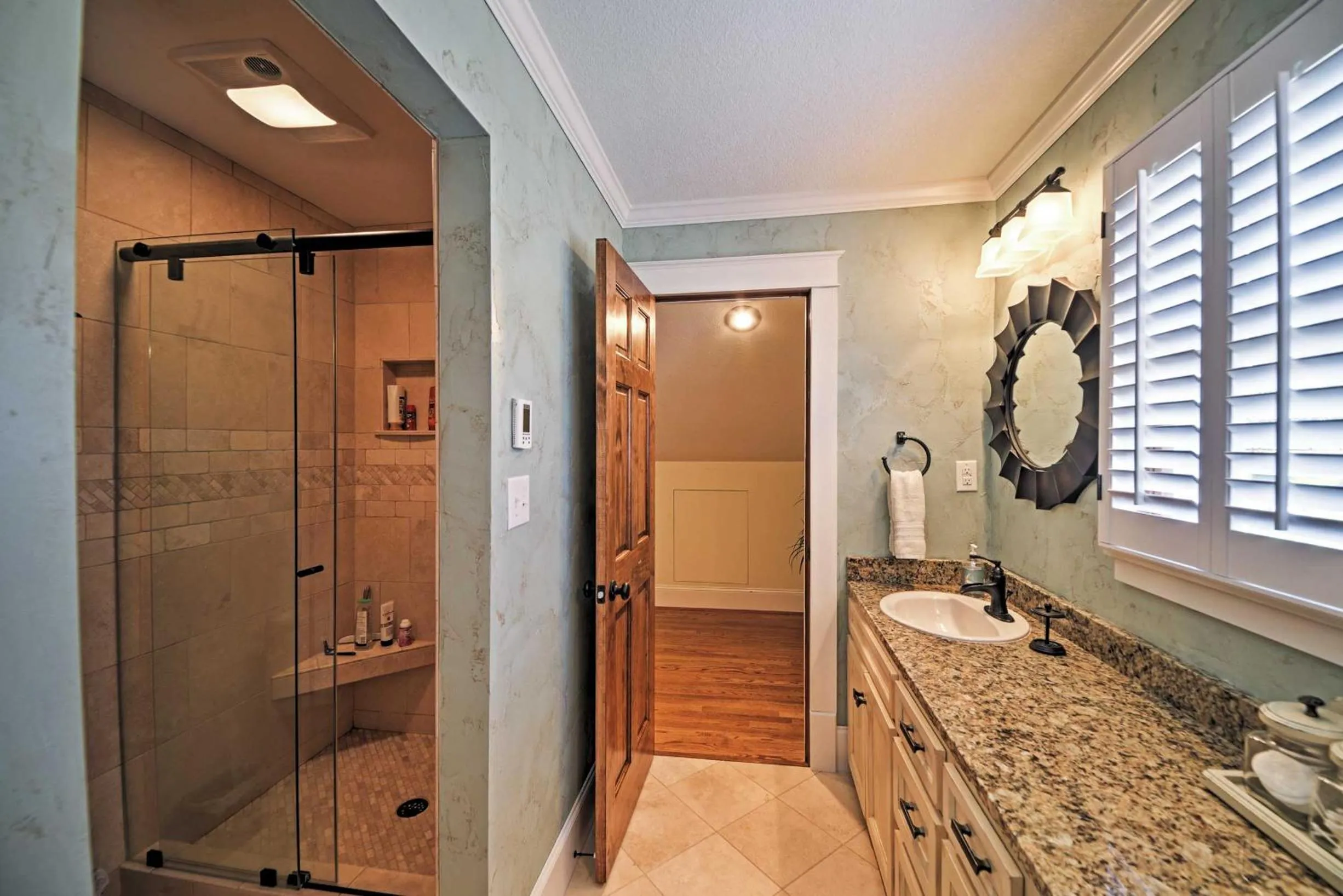 Spacious and Stunning Cleveland Getaway on 1 Acre