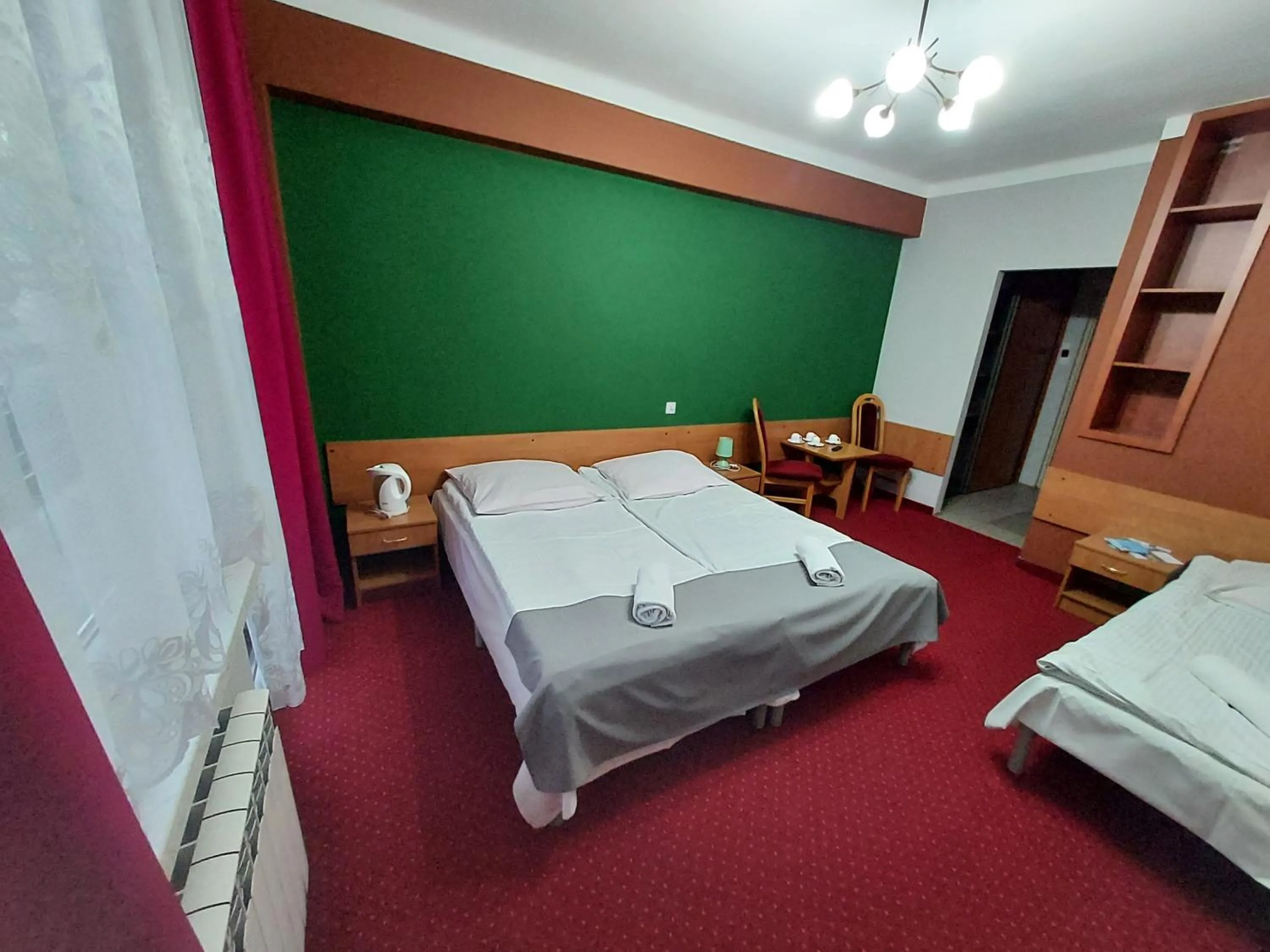 Photo of the whole room, Bed in Rezydencja Izabella