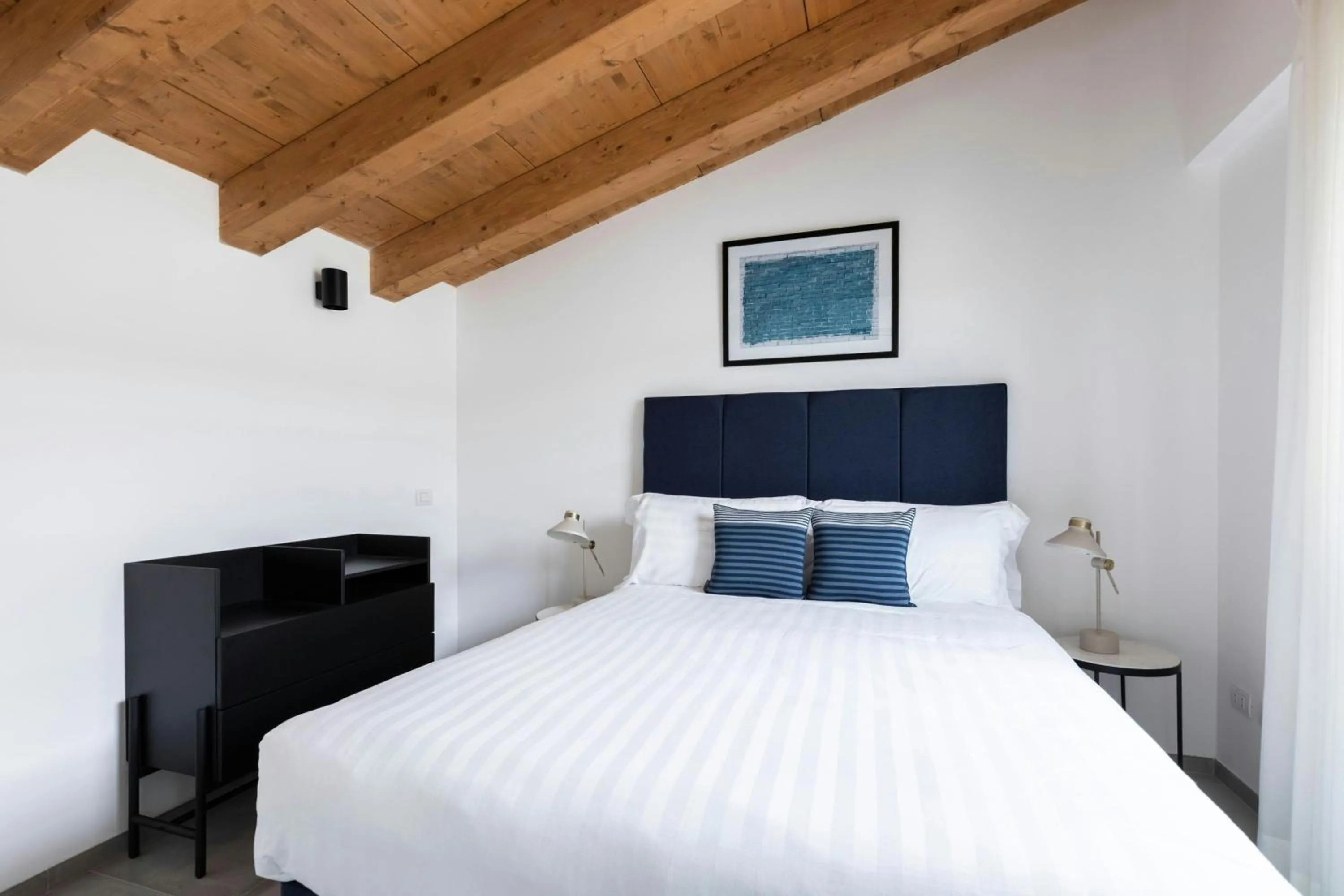 Bedroom, Bed in Sonder by Marriott Bonvoy San Lorenzo Apartments