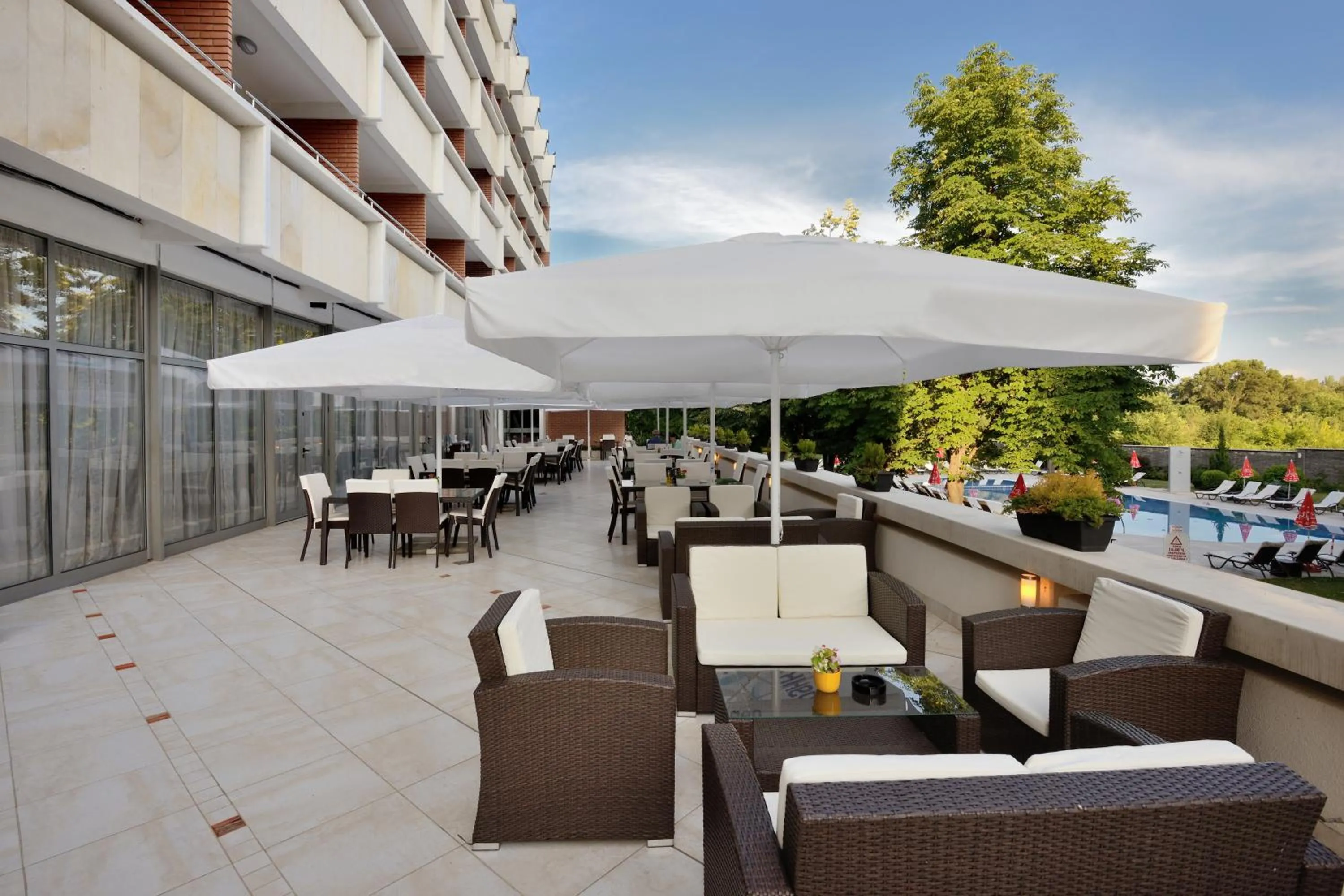 Patio in Sana Spa Hotel