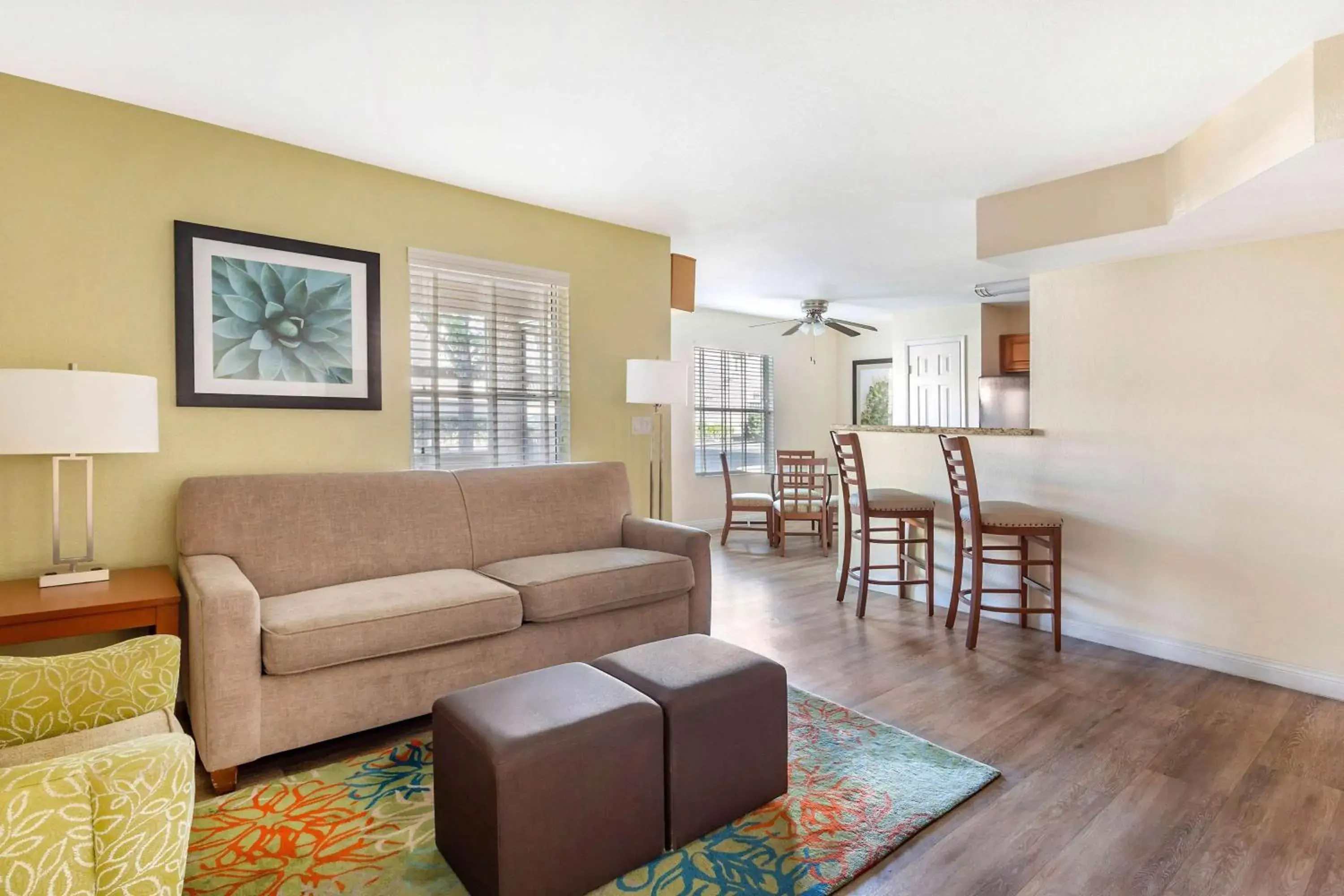 Living room in Hilton Vacation Club Desert Retreat Las Vegas Living room in Hilton Vacation Club Desert Retreat Las Vegas