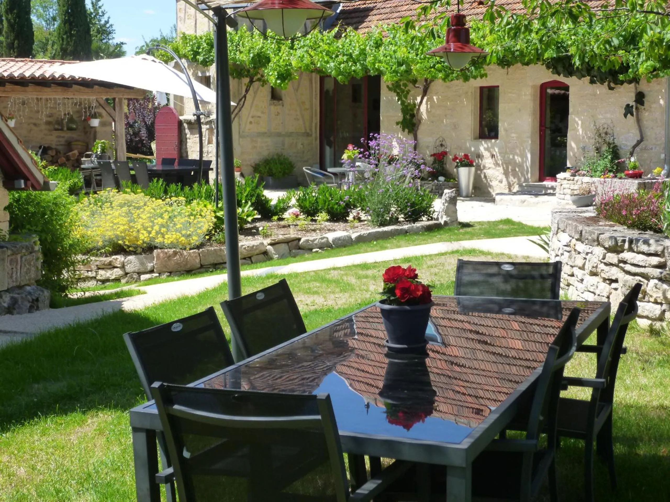 Patio in Au Mas de Gamet