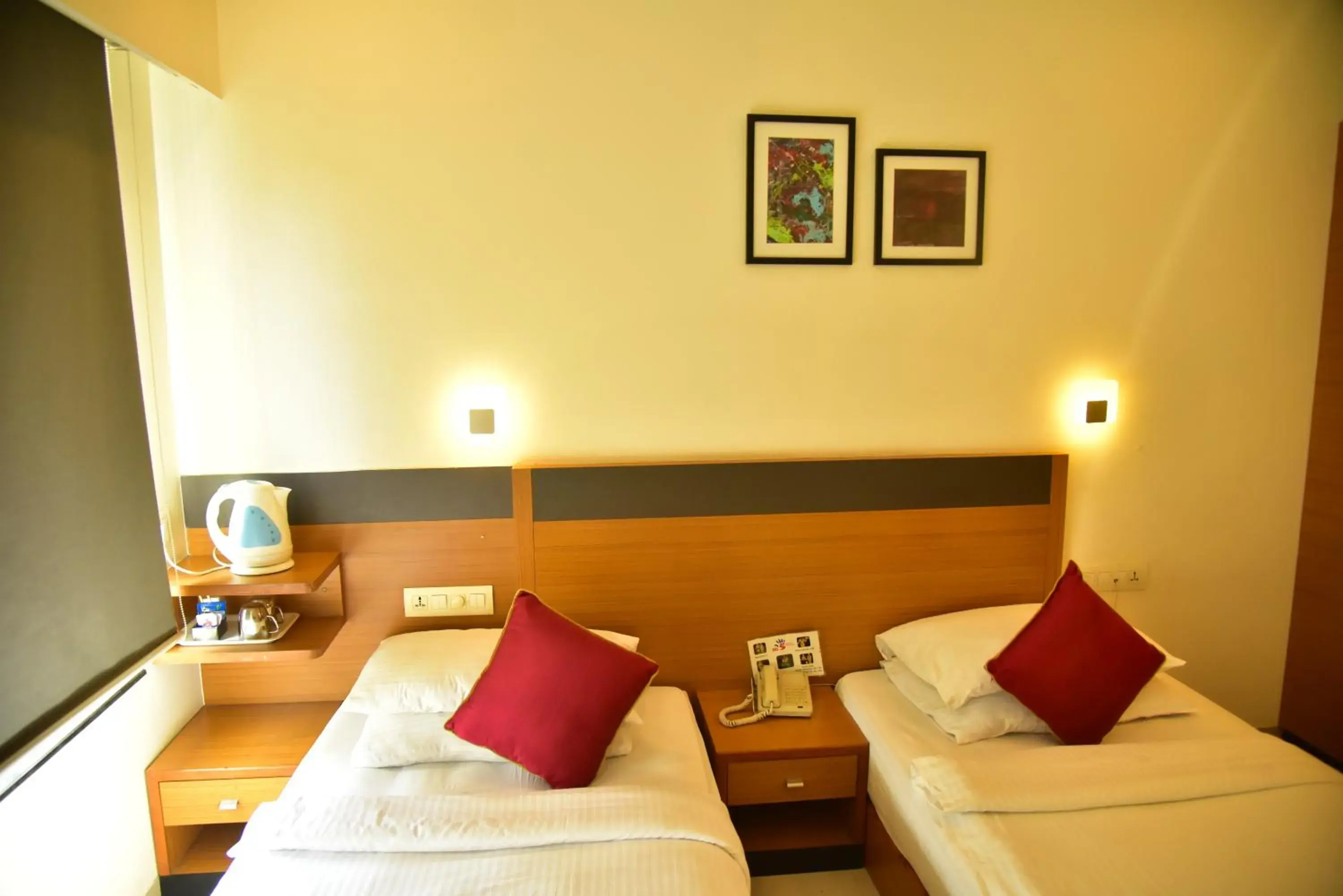Bed in Hi 5 Hotel & Experience Bed in Hi 5 Hotel & Experience