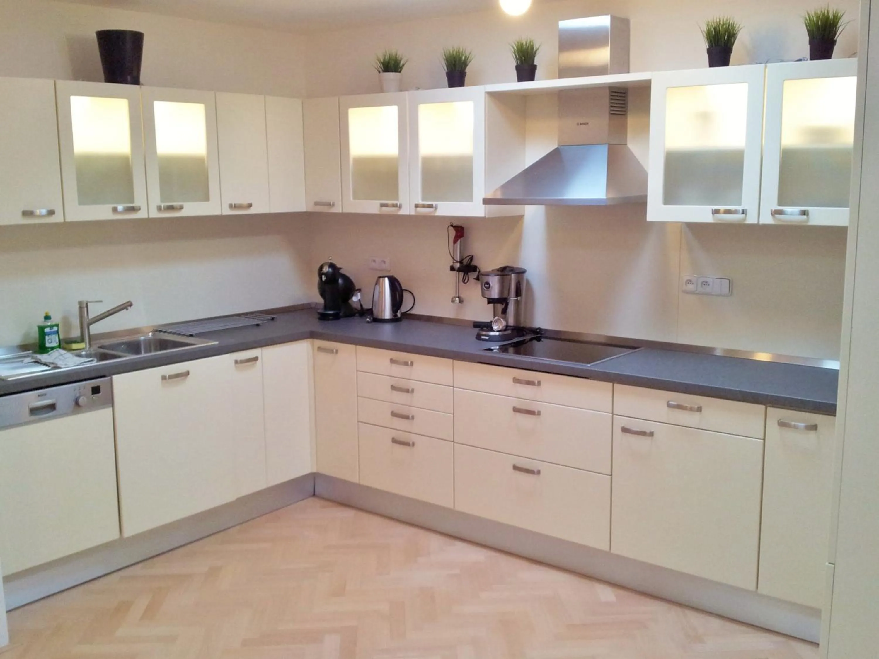 Coffee/tea facilities in Selinor Old Town Apartments