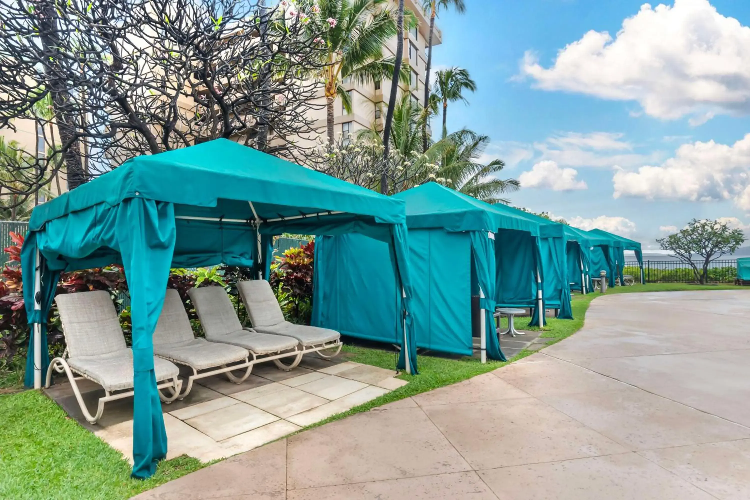 Pool view in Hilton Vacation Club Ka'anapali Beach Maui Pool view in Hilton Vacation Club Ka'anapali Beach Maui