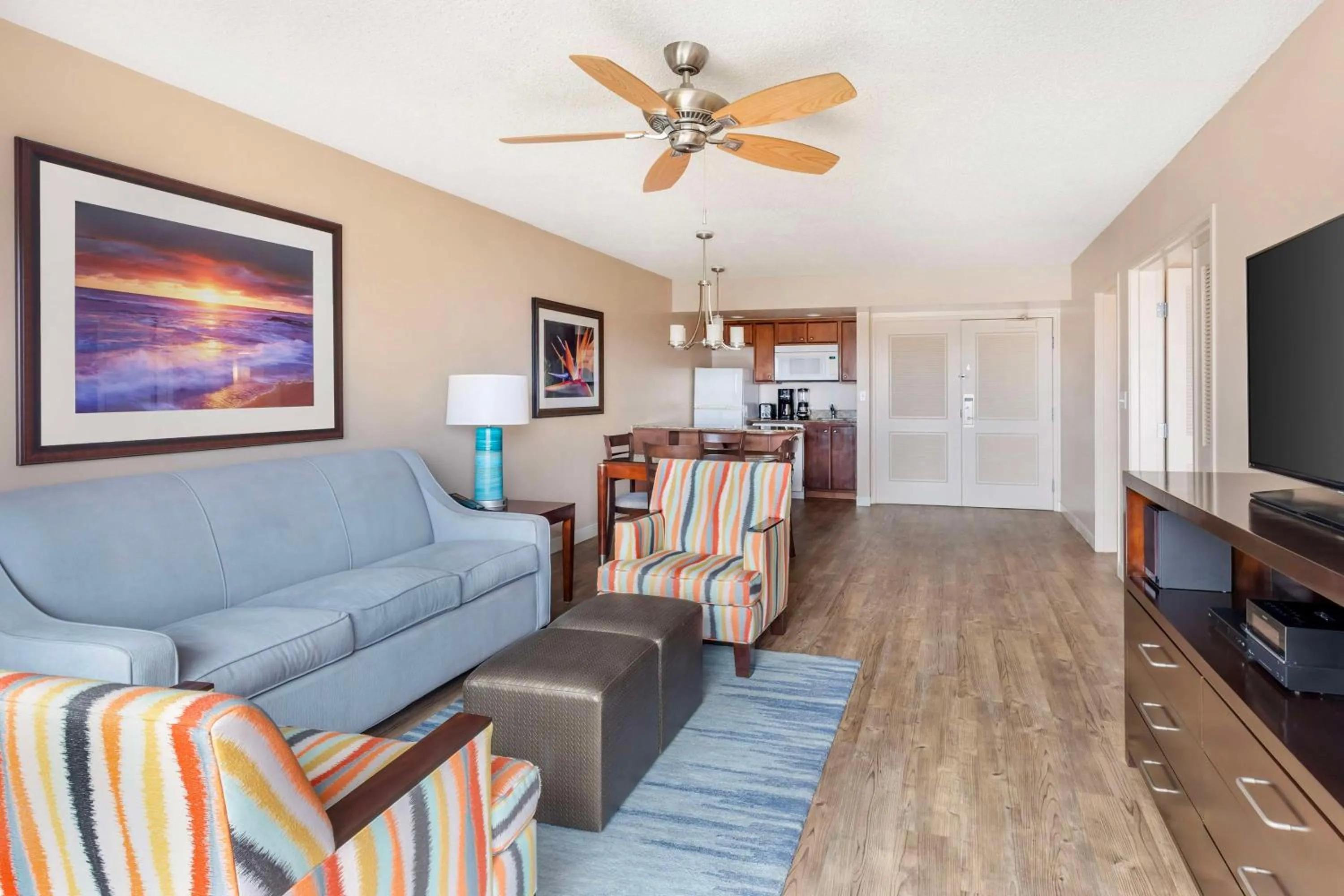 Living room in Hilton Vacation Club Ka'anapali Beach Maui