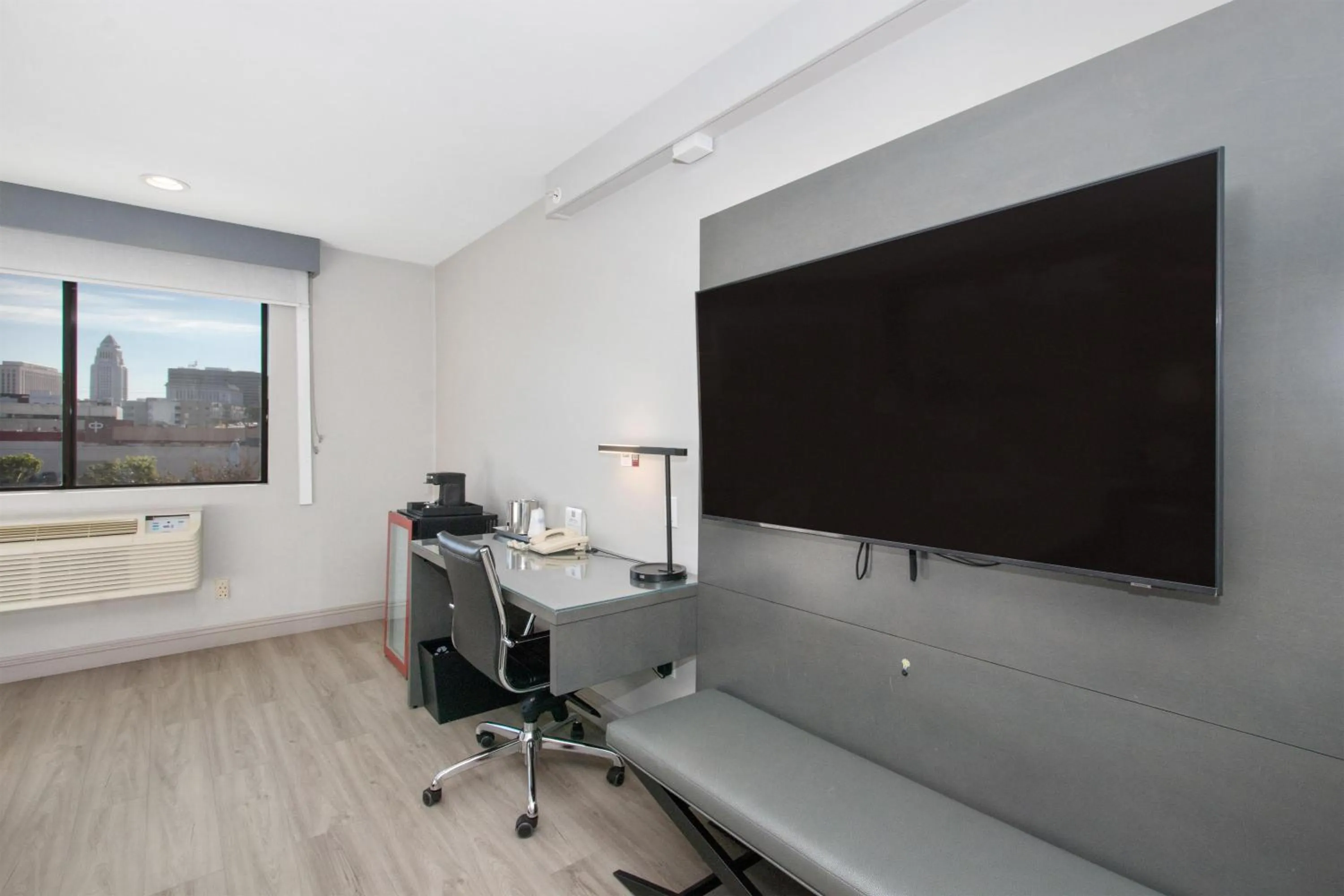 Bedroom in Aiden Los Angeles Downtown Dragon Gate Inn