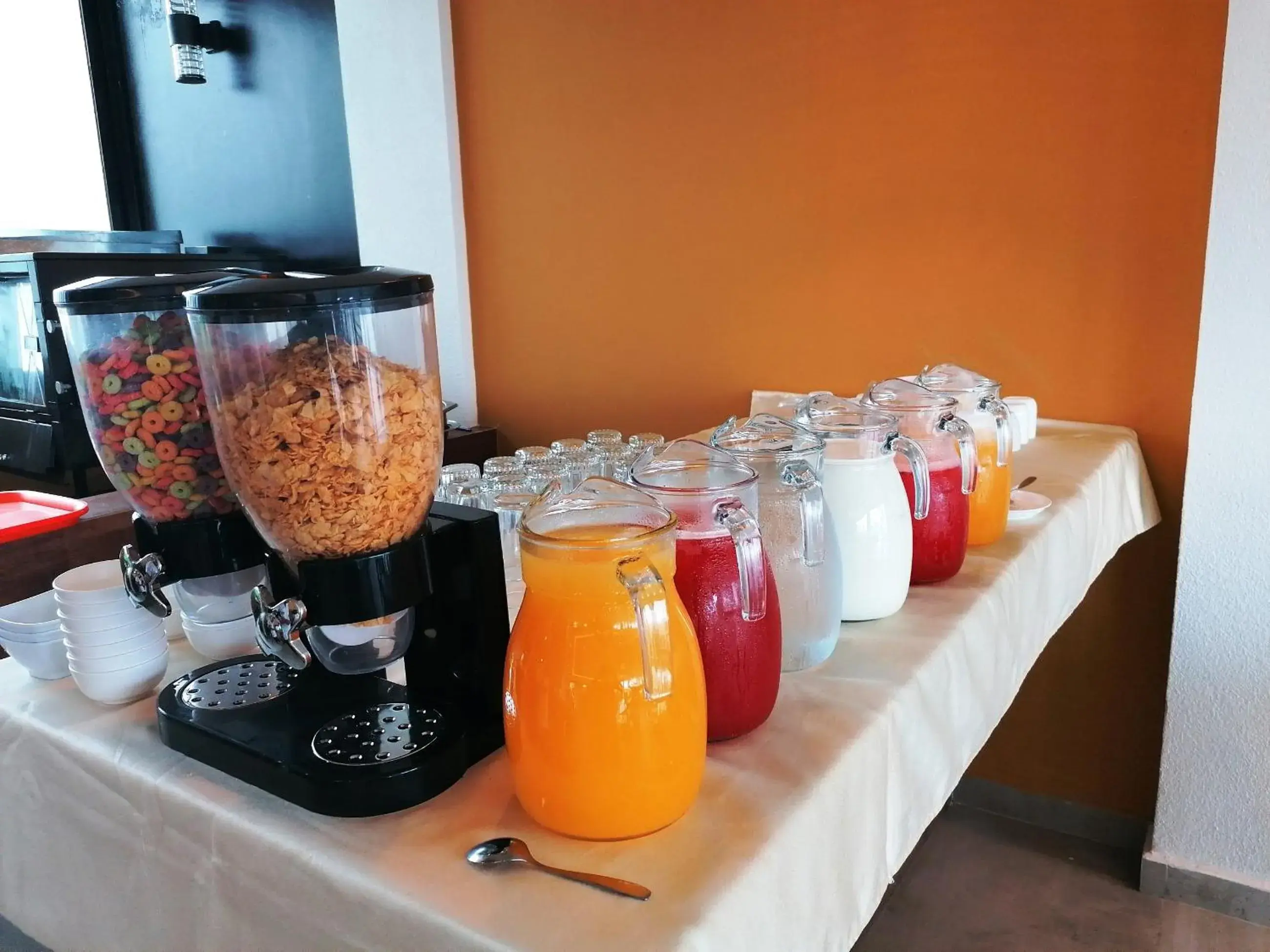 Restaurant/places to eat in Premium Suites Deluxe Aparthotel Equipetrol Restaurant/places to eat in Premium Suites Deluxe Aparthotel Equipetrol