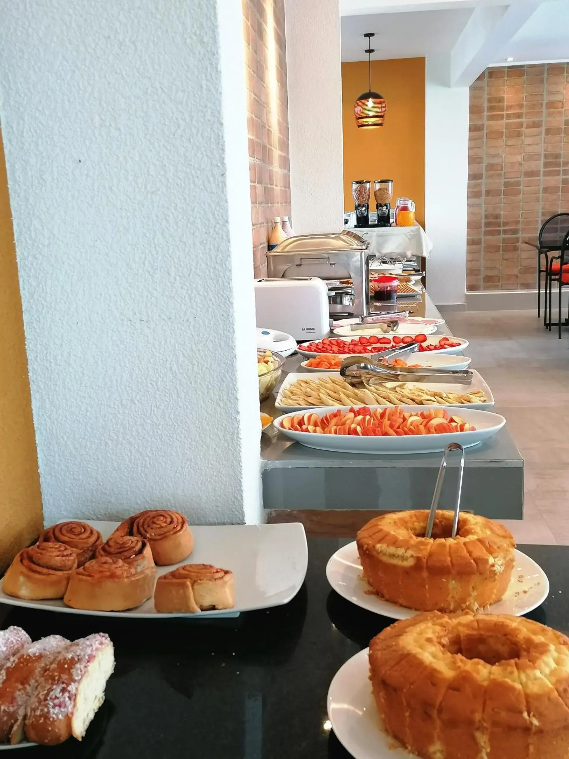 Restaurant/places to eat in Premium Suites Deluxe Aparthotel Equipetrol Restaurant/places to eat in Premium Suites Deluxe Aparthotel Equipetrol