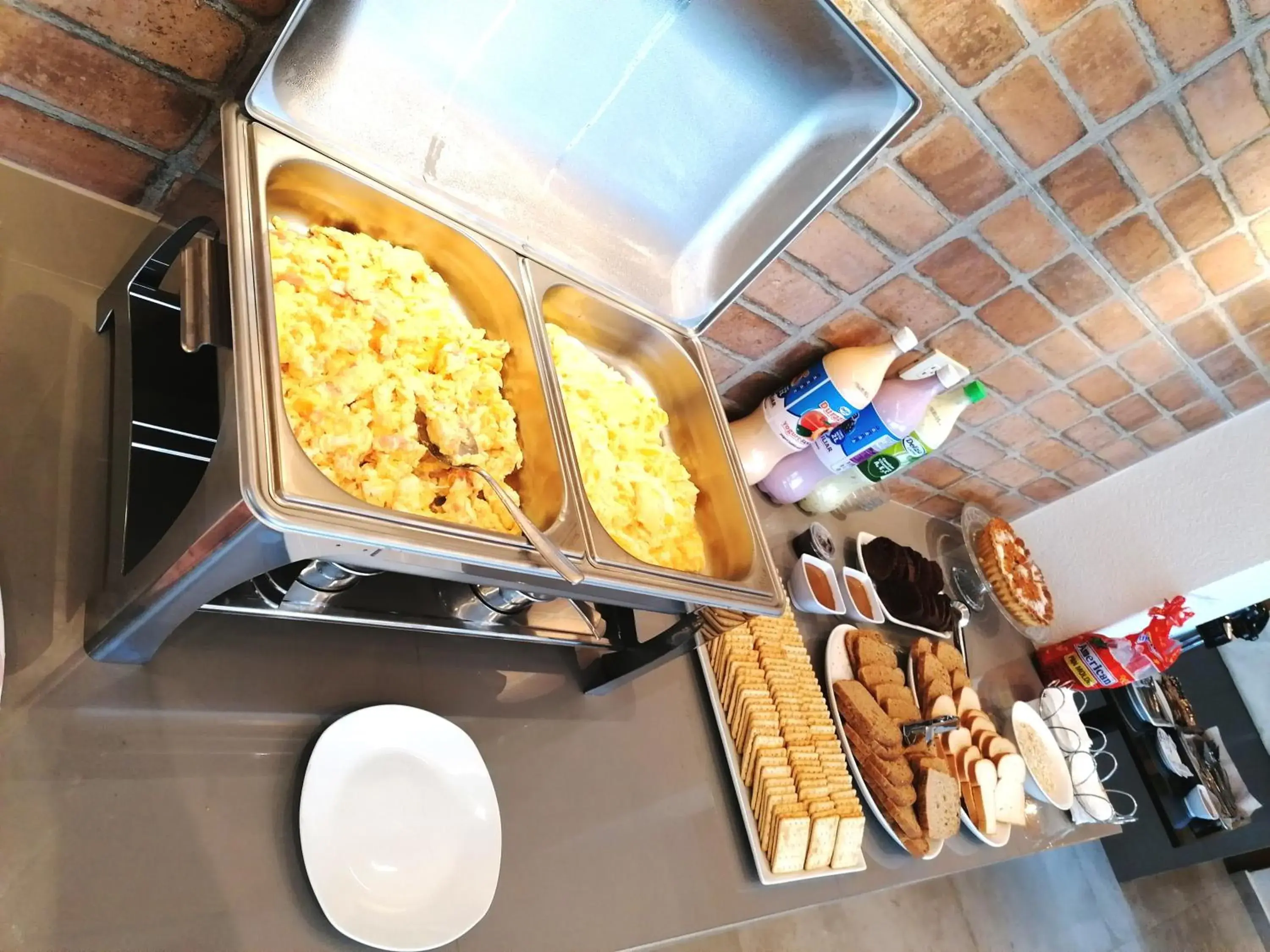 Restaurant/places to eat in Premium Suites Deluxe Aparthotel Equipetrol Restaurant/places to eat in Premium Suites Deluxe Aparthotel Equipetrol