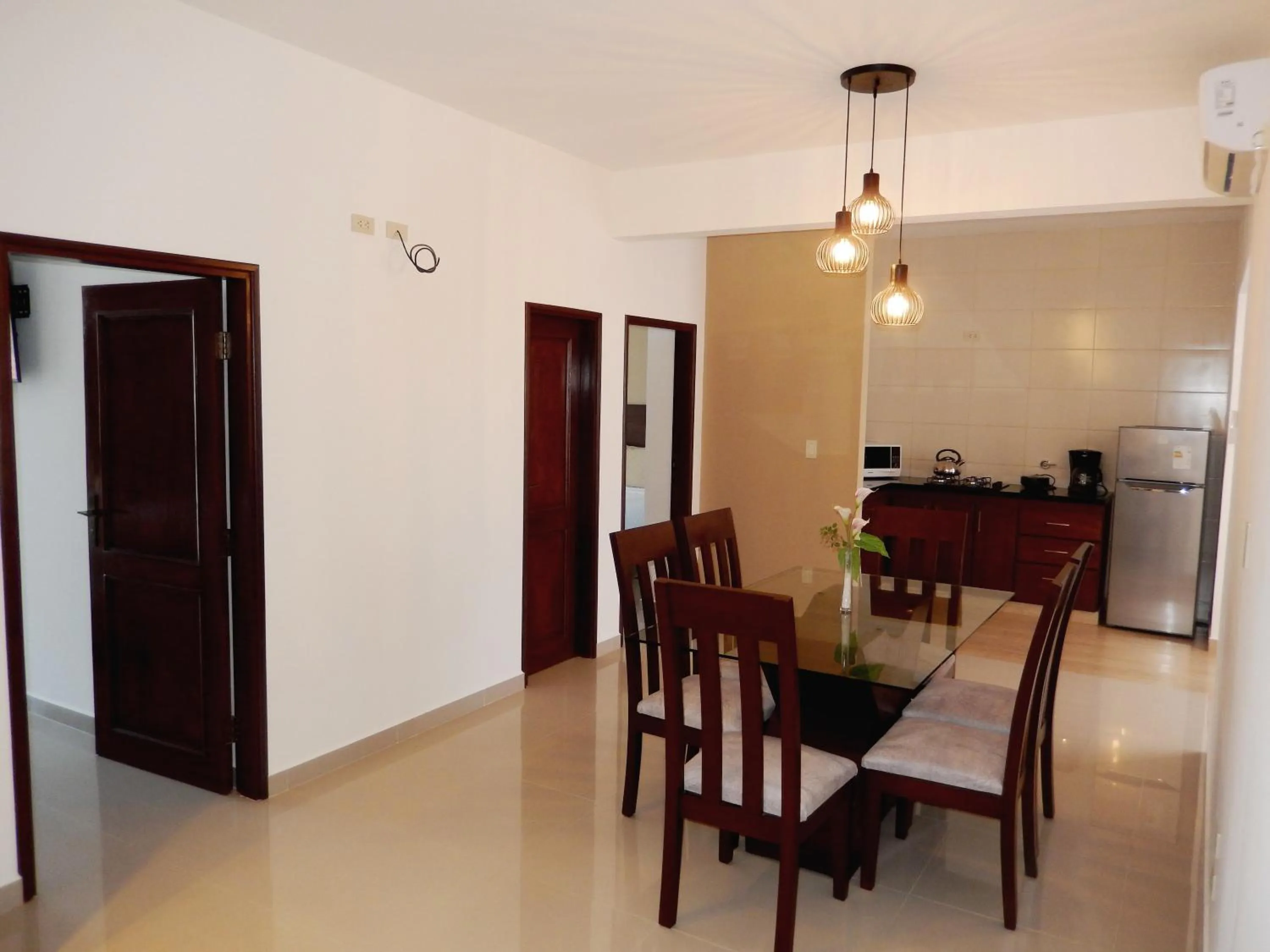 Coffee/tea facilities in Premium Suites Deluxe Aparthotel Equipetrol