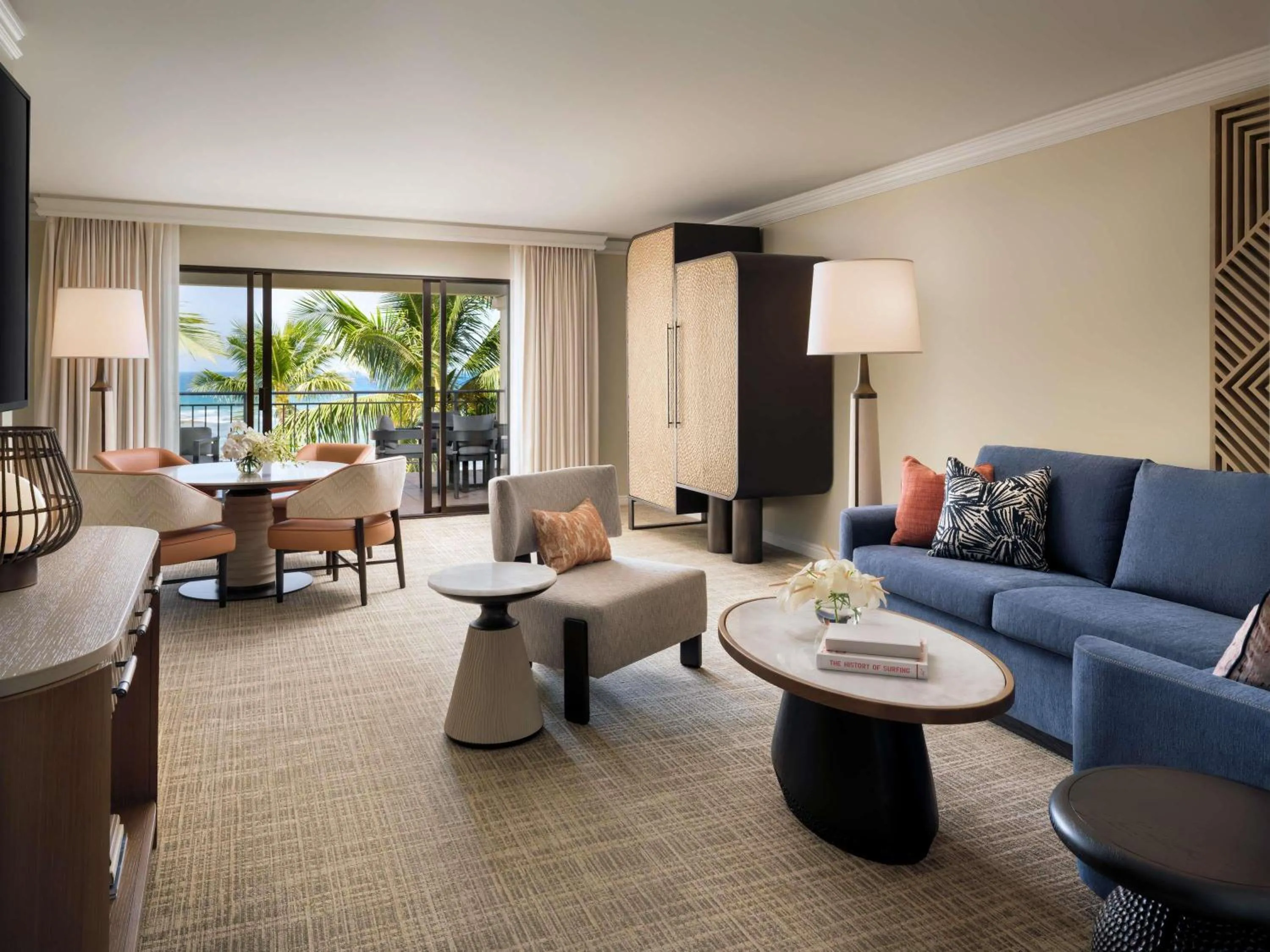 Bedroom in Fairmont Orchid