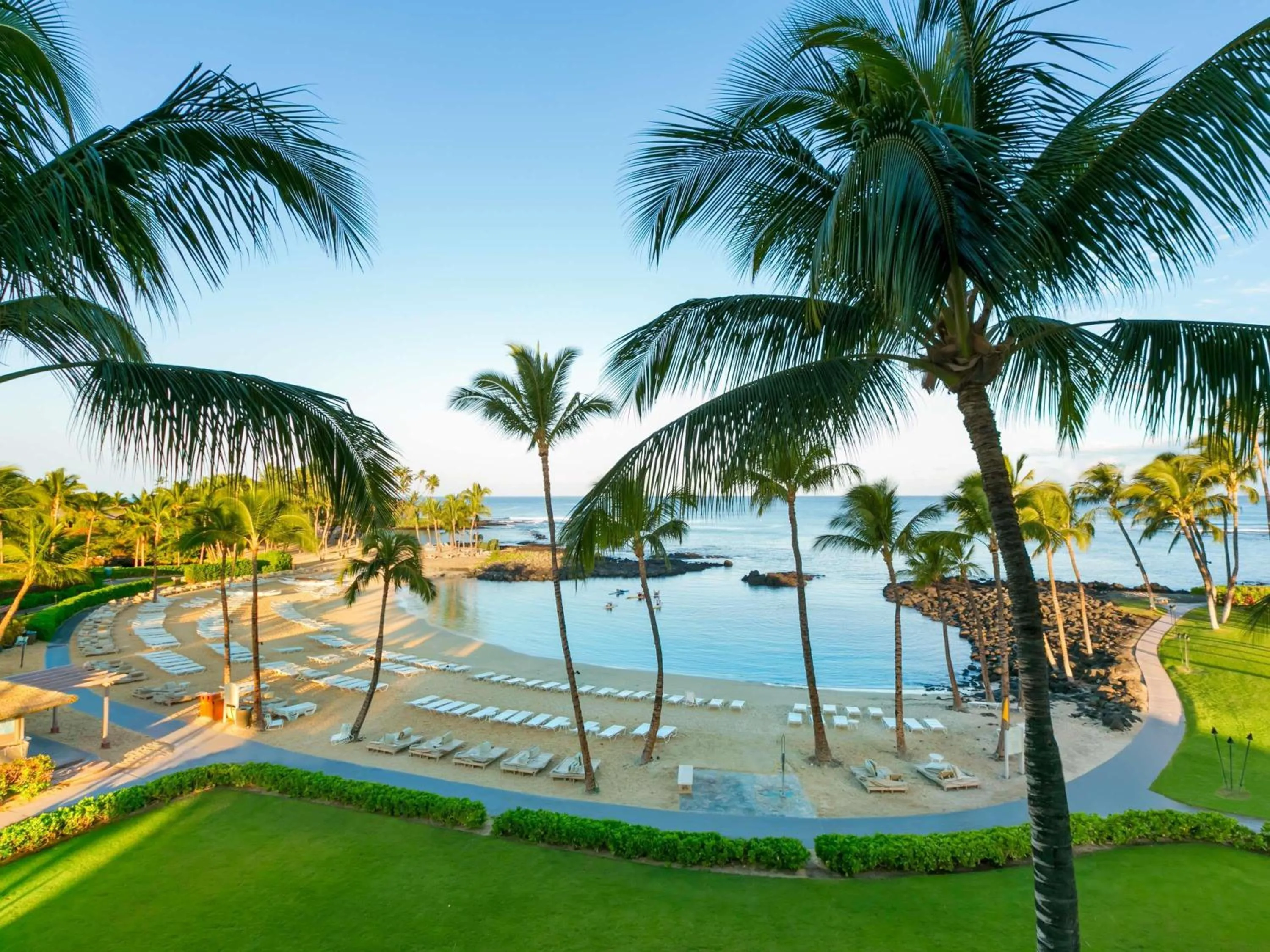 Bedroom in Fairmont Orchid