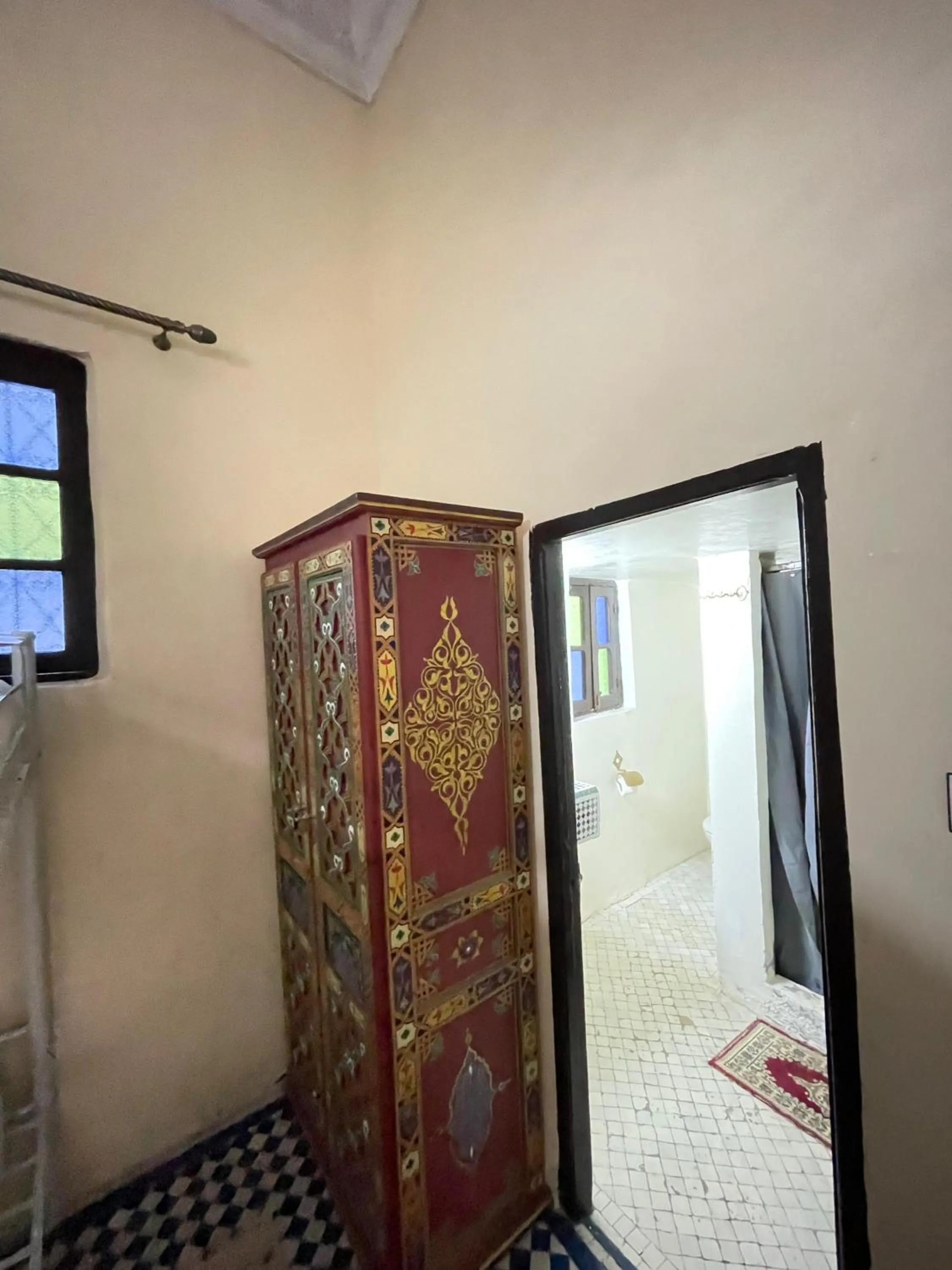 wardrobe in Dar Atlantic