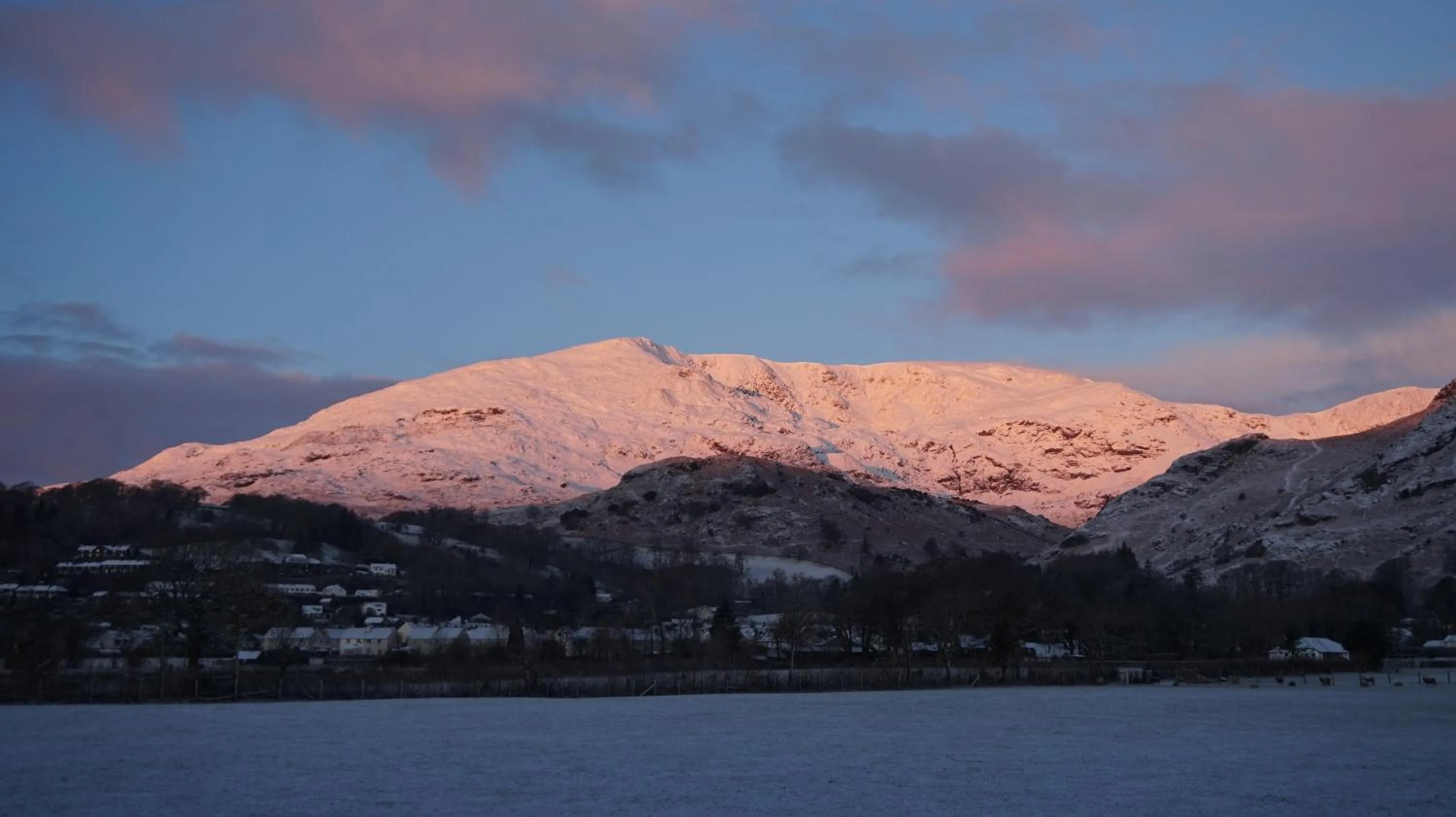 Mountain view in Bluebird Lodge