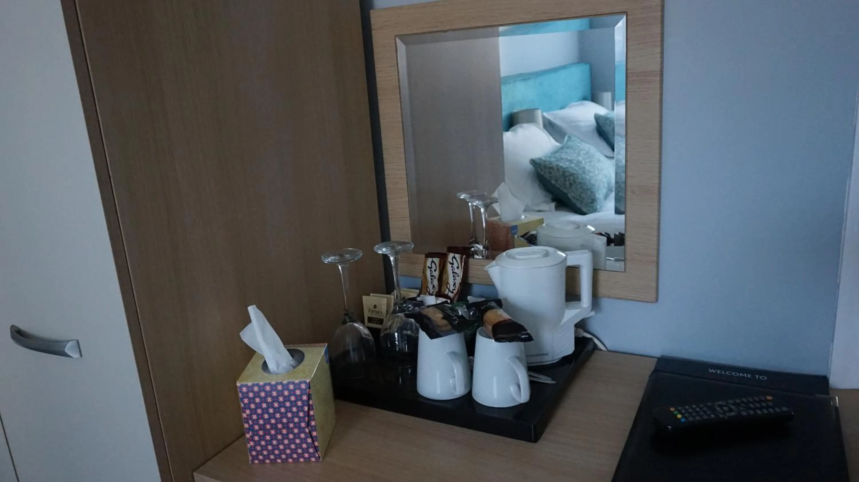 Coffee/tea facilities in Bluebird Lodge