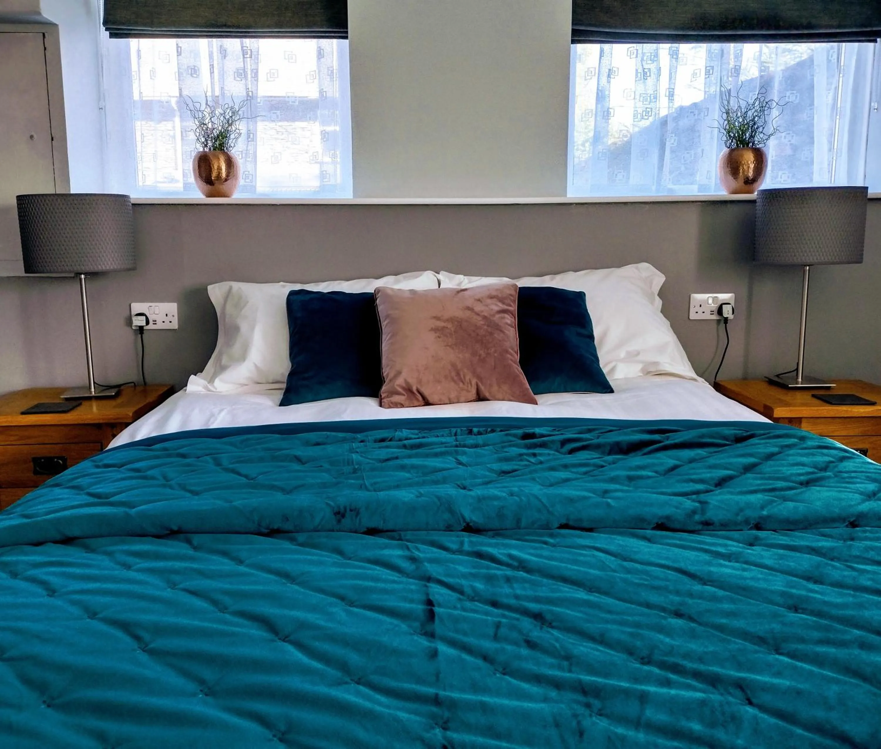 Bed in Bluebird Lodge