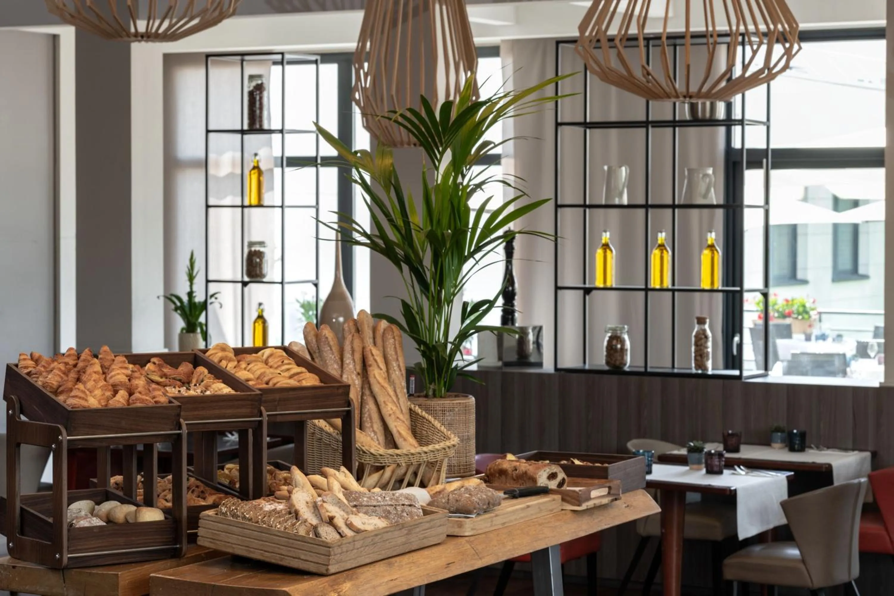 Breakfast in Paris Marriott Charles de Gaulle Airport Hotel