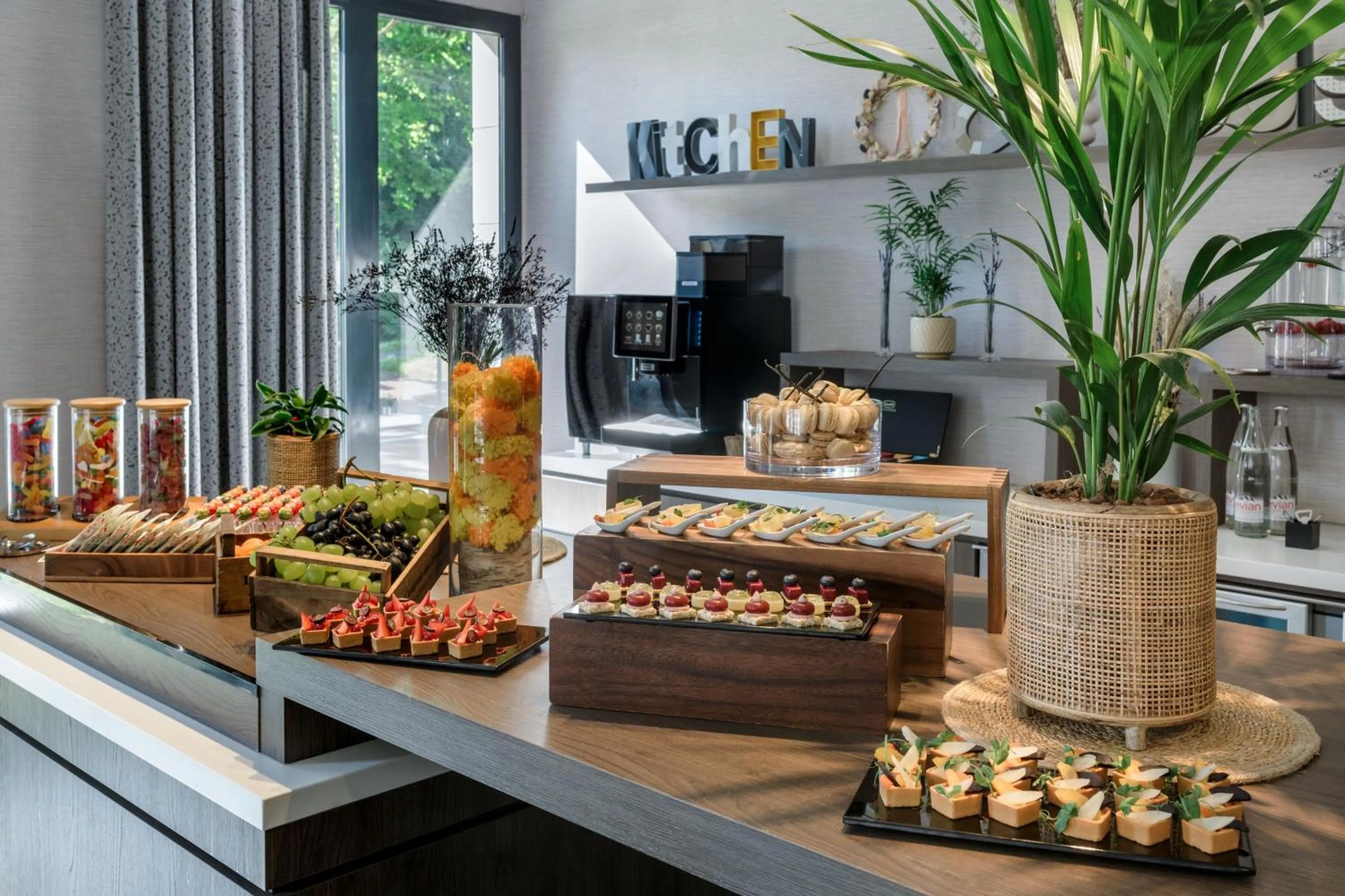 Meeting/conference room in Paris Marriott Charles de Gaulle Airport Hotel