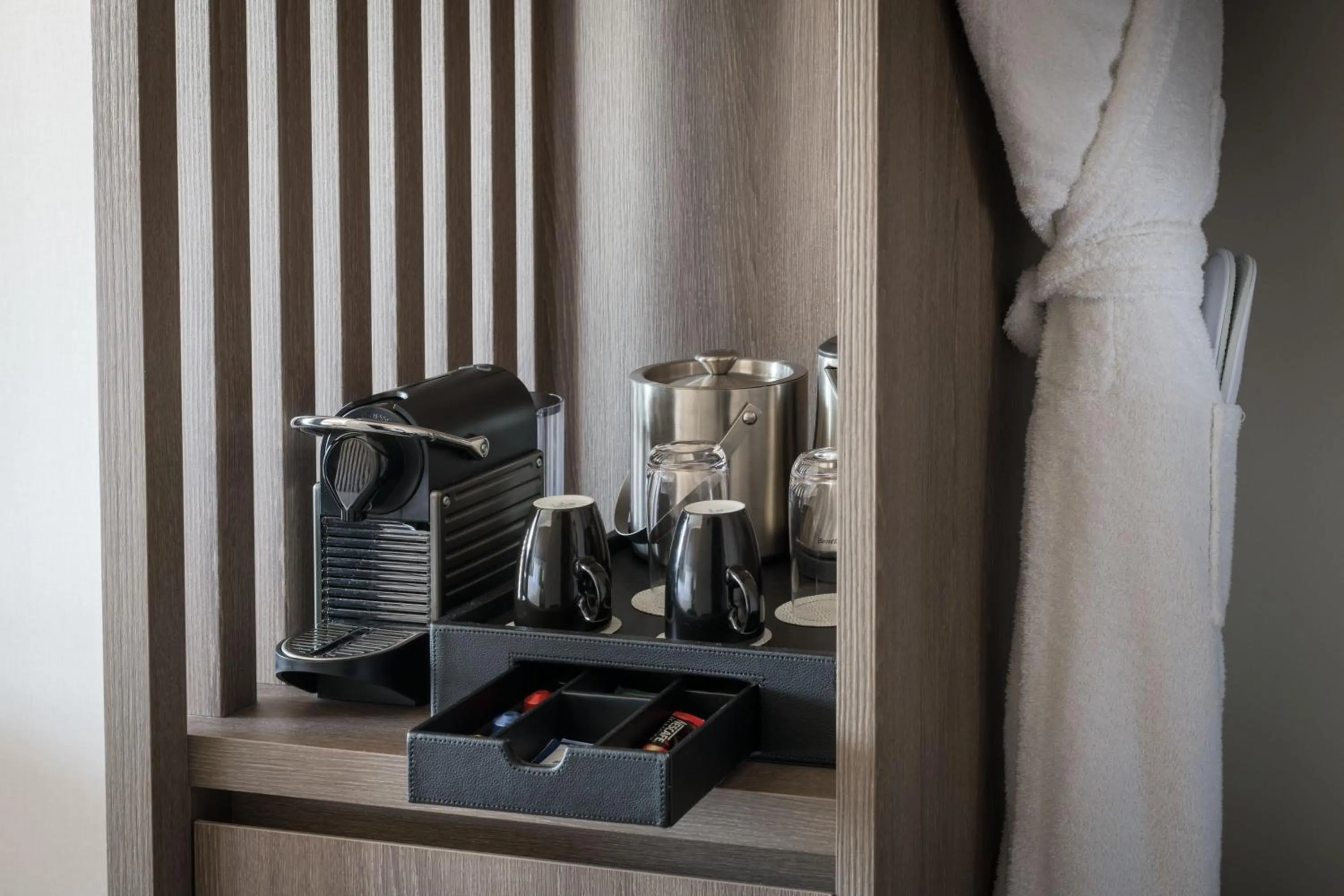 Photo of the whole room in Paris Marriott Charles de Gaulle Airport Hotel