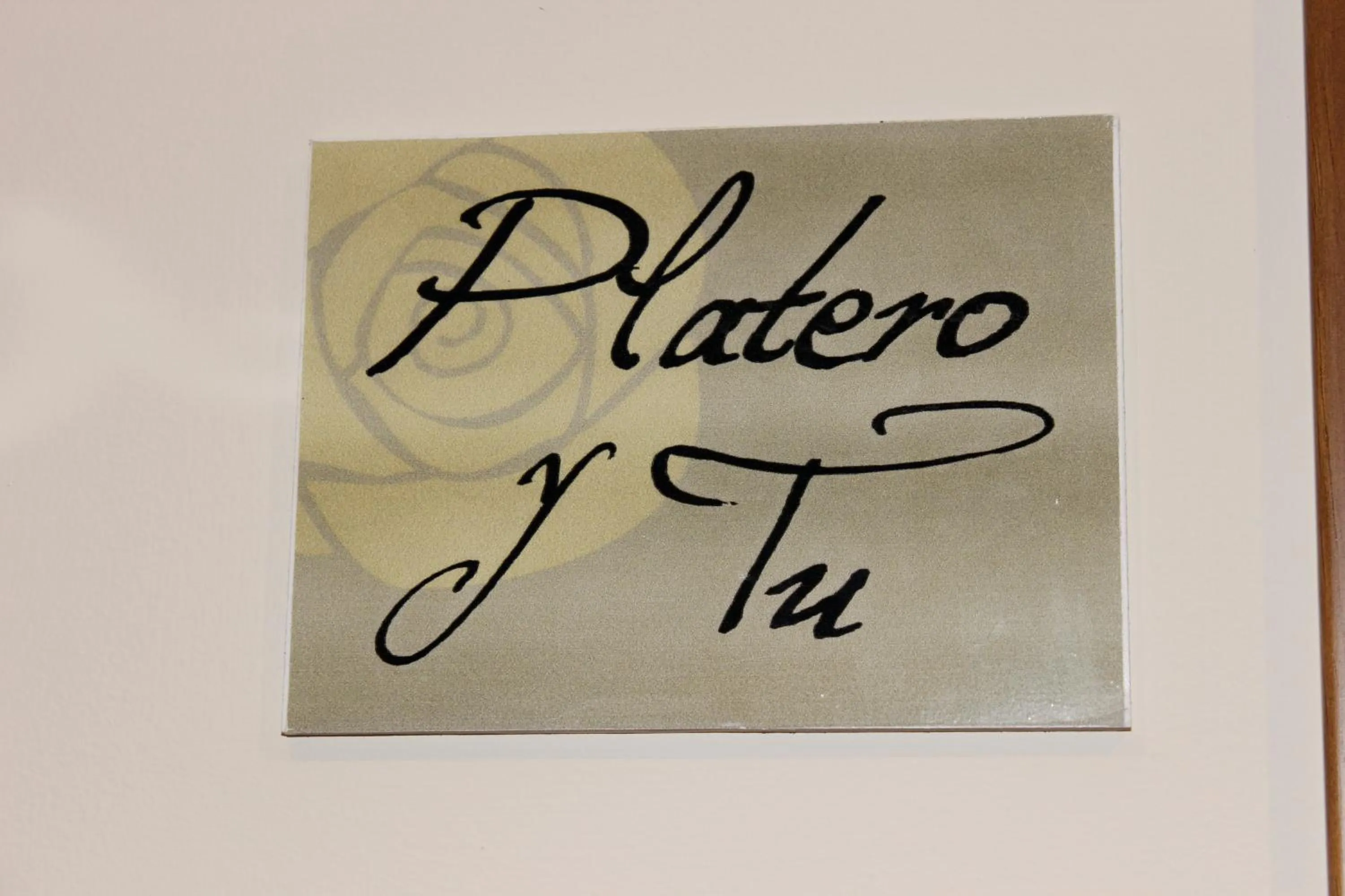 Logo/Certificate/Sign in Palacete Maria Rosa