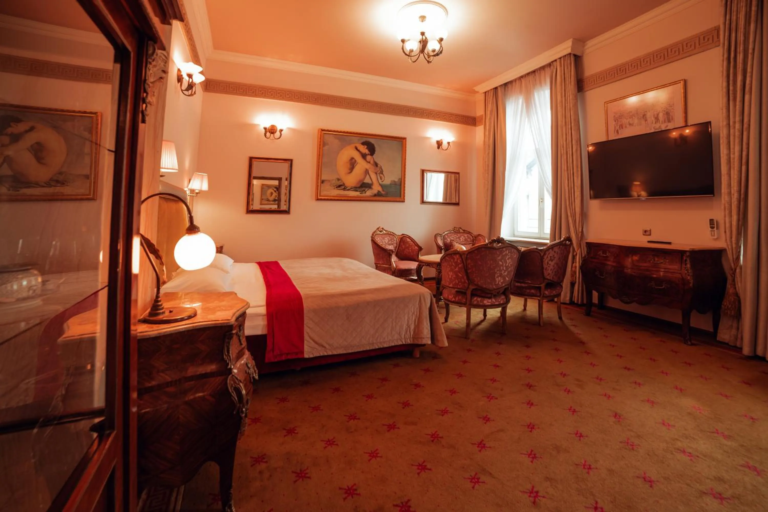 Bed in Hotel Ambasada Bolesławiec