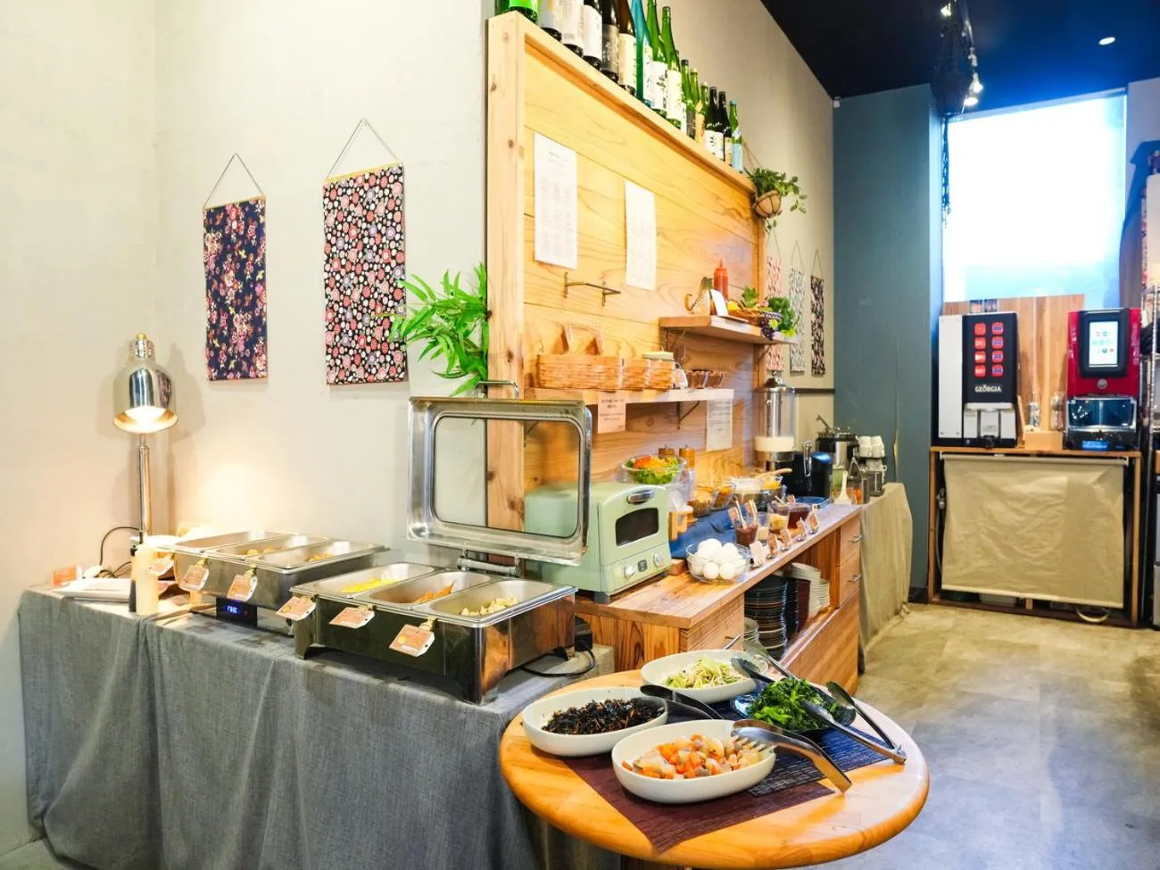 Restaurant/places to eat in APA Hotel Nambaminami Ebisucho Eki Shinsekai