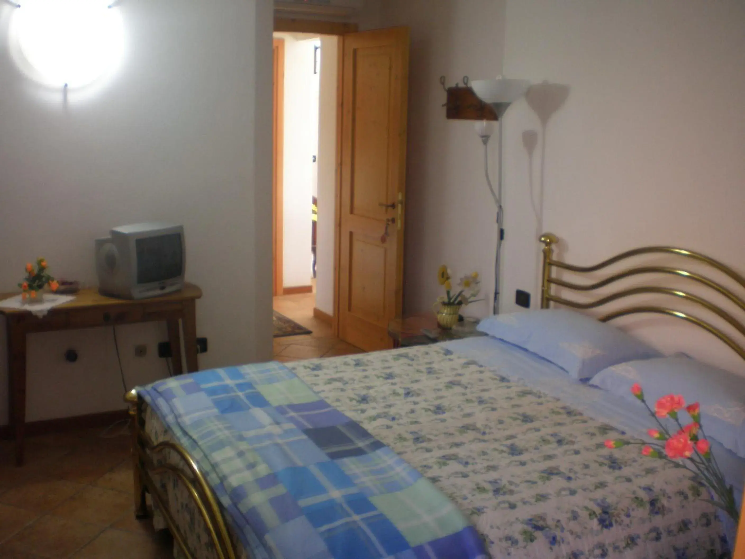 Double Room with Private Bathroom in Bed & Breakfast Il Giardino Double Room with Private Bathroom in Bed & Breakfast Il Giardino