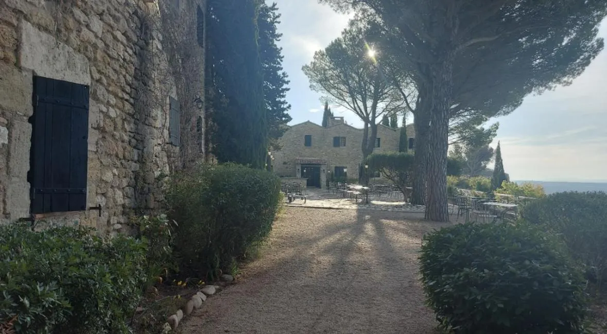 Property building in Garrigae Abbaye de Sainte Croix