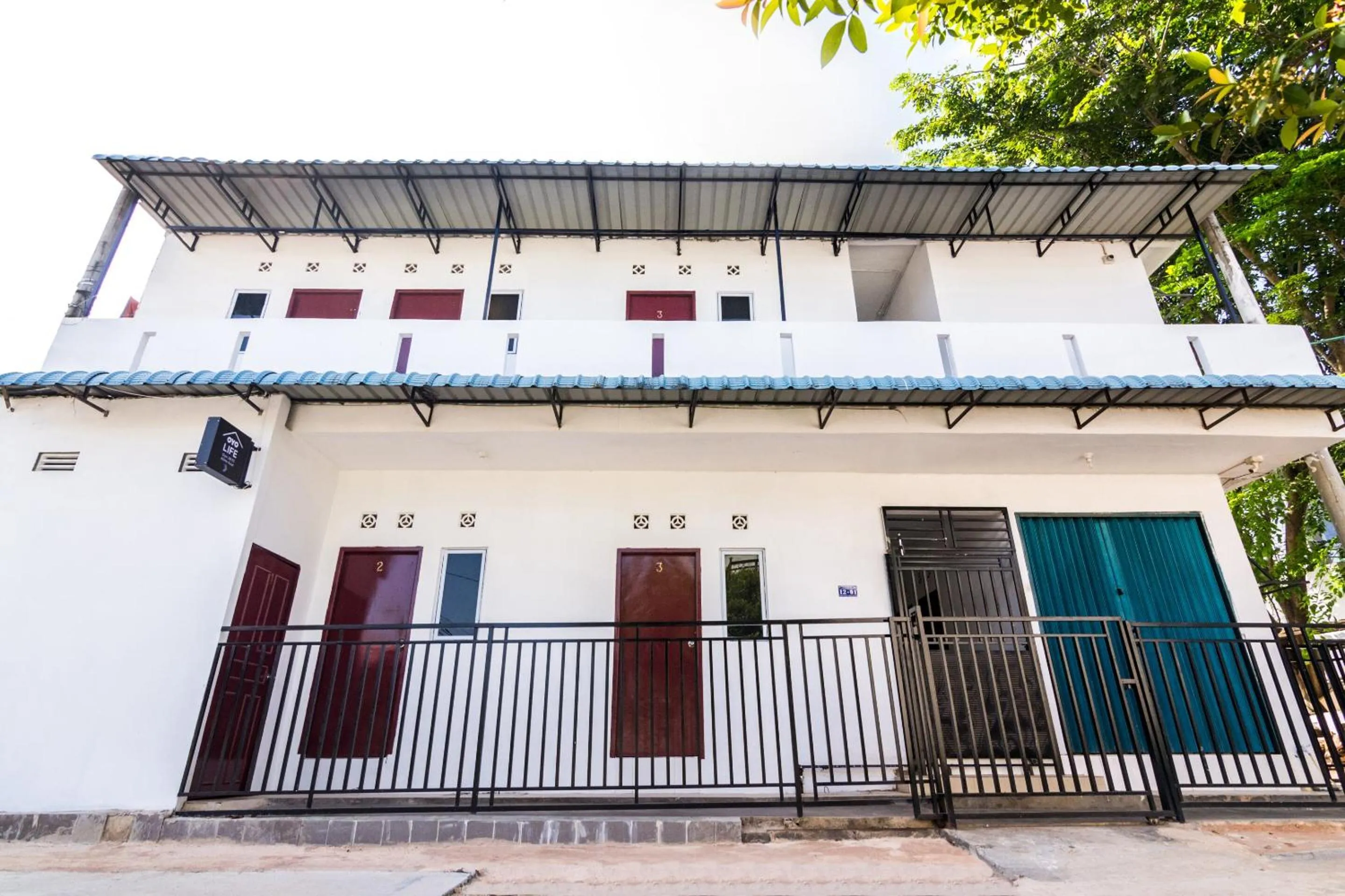 Facade/entrance in OYO Life 2670 Aline Kost