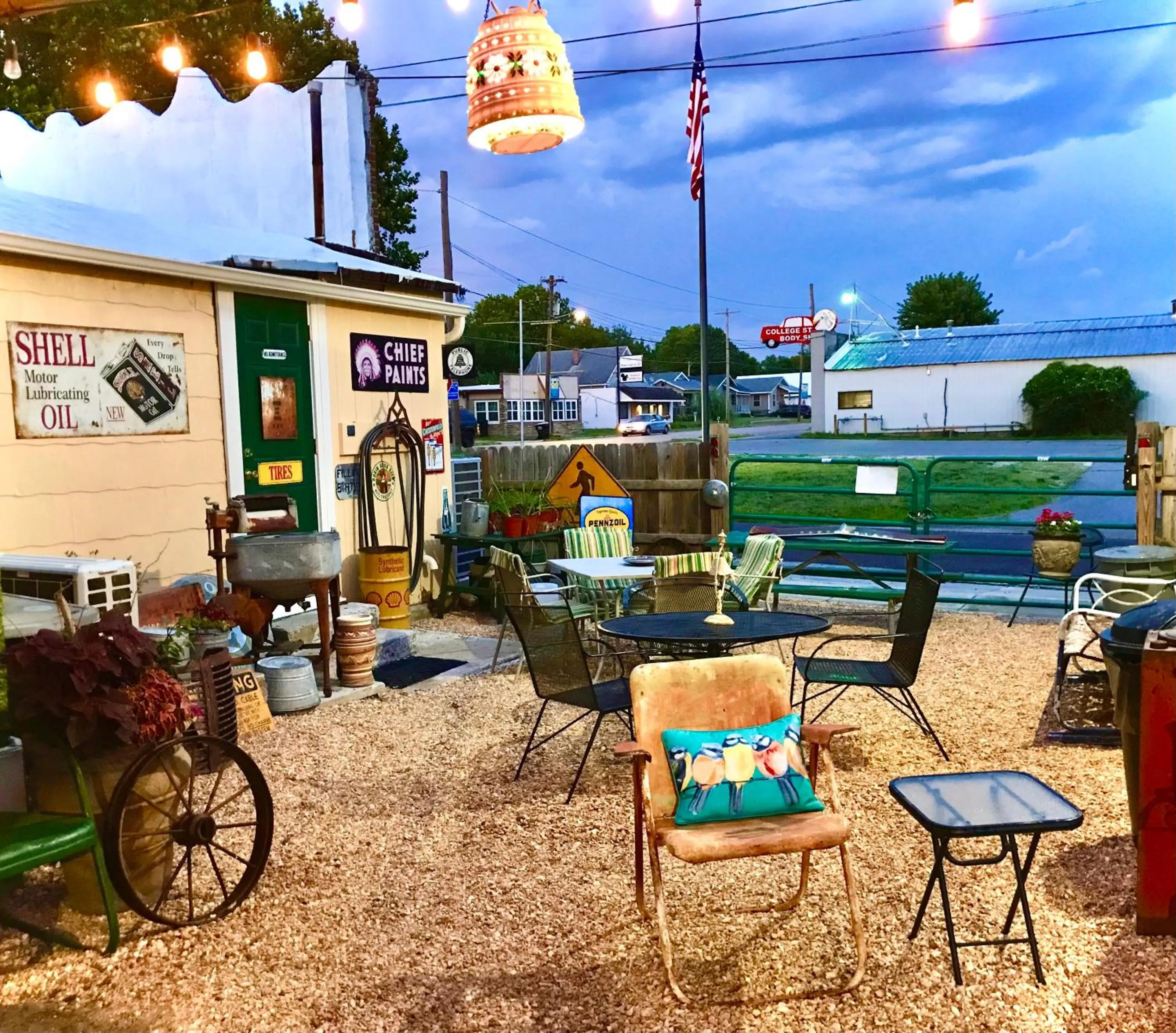 Garden in Rockwood Motor Court