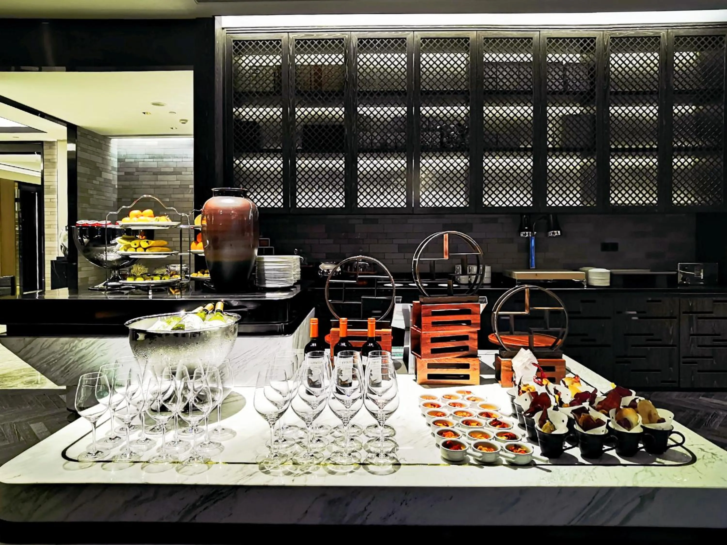 Food and drinks in Kempinski Residences Guangzhou