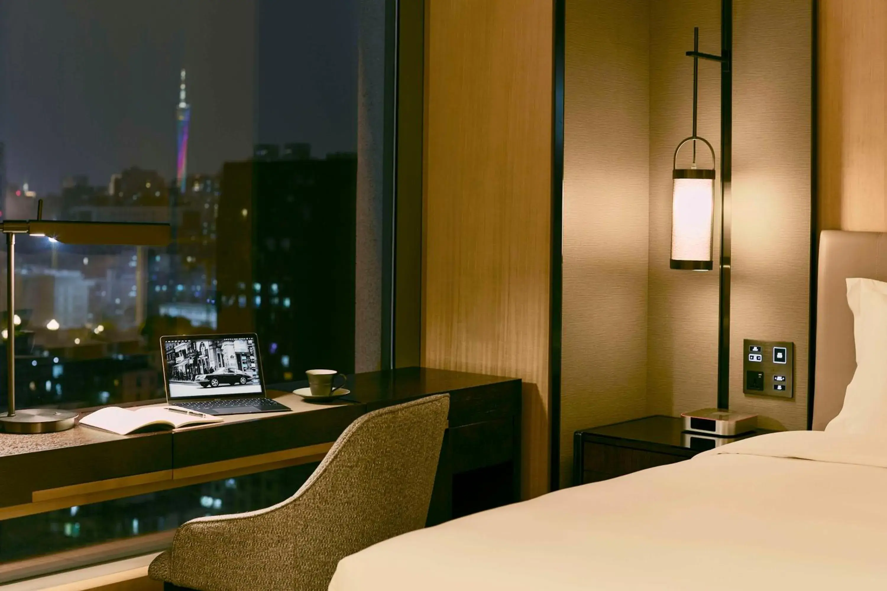 Bedroom, Bed in Kempinski Residences Guangzhou - Free shuttle between hotel and Exhibition Center during Canton Fair & Exhibitor registration Counter Bedroom, Bed in Kempinski Residences Guangzhou - Free shuttle between hotel and Exhibition Center during Canton Fair & Exhibitor registration Counter